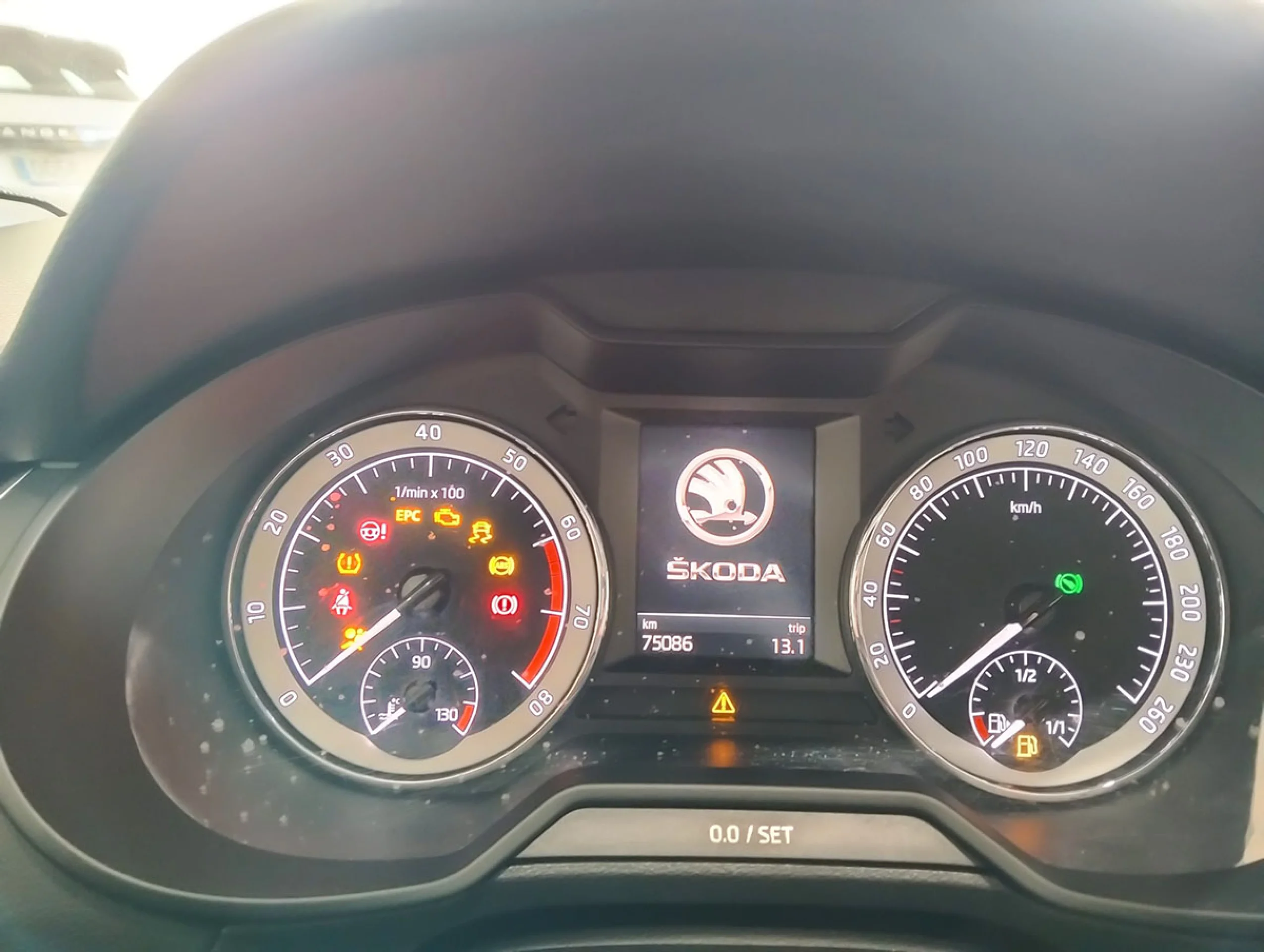 Skoda Octavia 1.0 TSI 85KW 115CV DSG Like - Foto 6