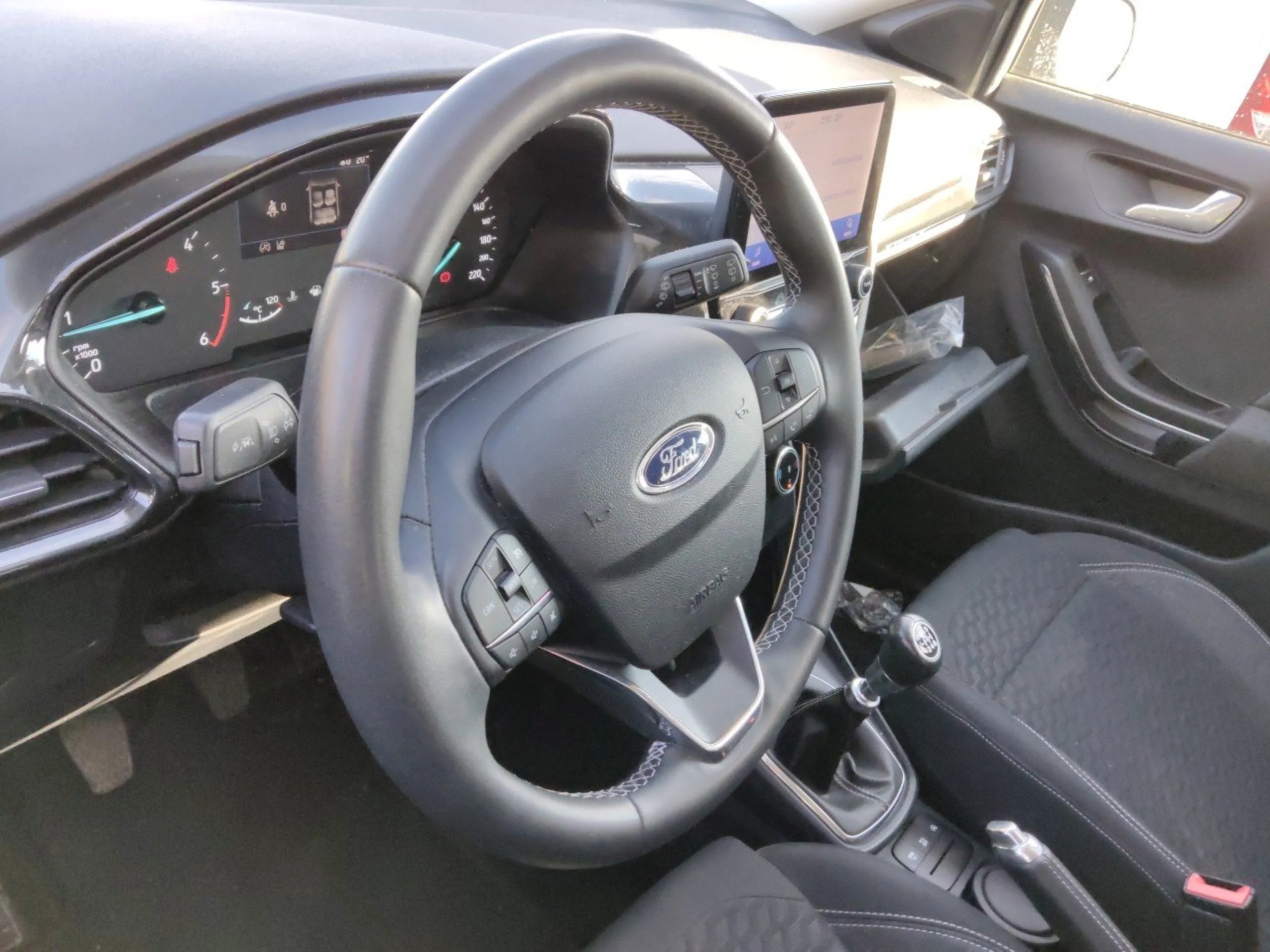 Ford Puma 1.5 Ecoblue 88kW (120cv) Titanium - Foto 7