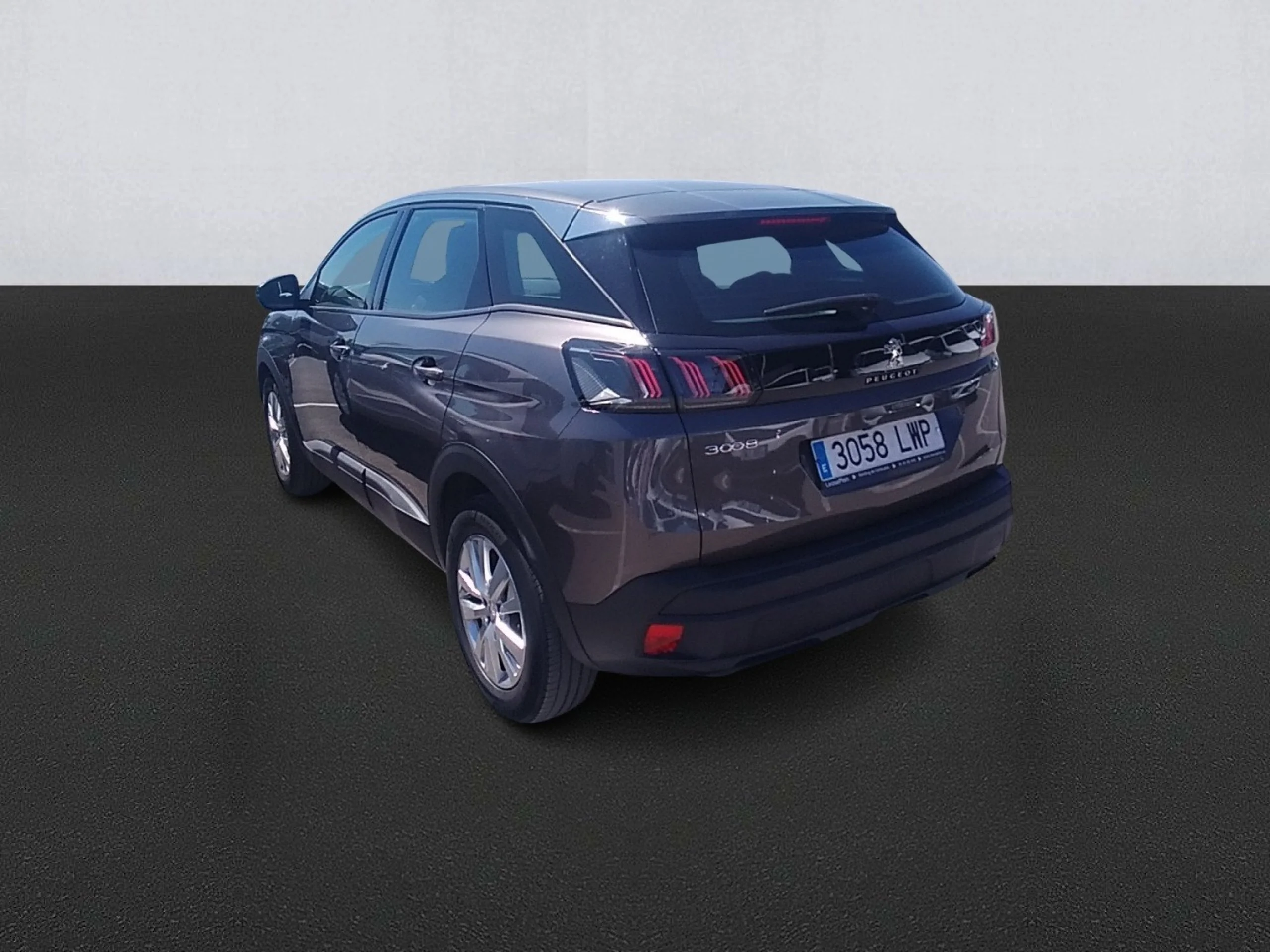 Peugeot 3008 1.5 BlueHDi 96kW (130CV) S&amp;S Active Pack - Foto 6