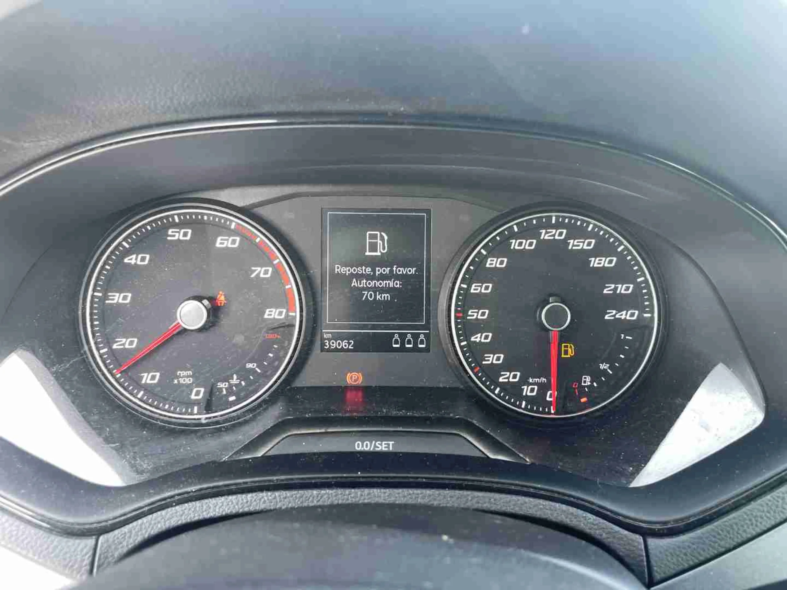 Seat Arona 1.0 TSI 81kW (110CV) Style Go2 - Foto 7