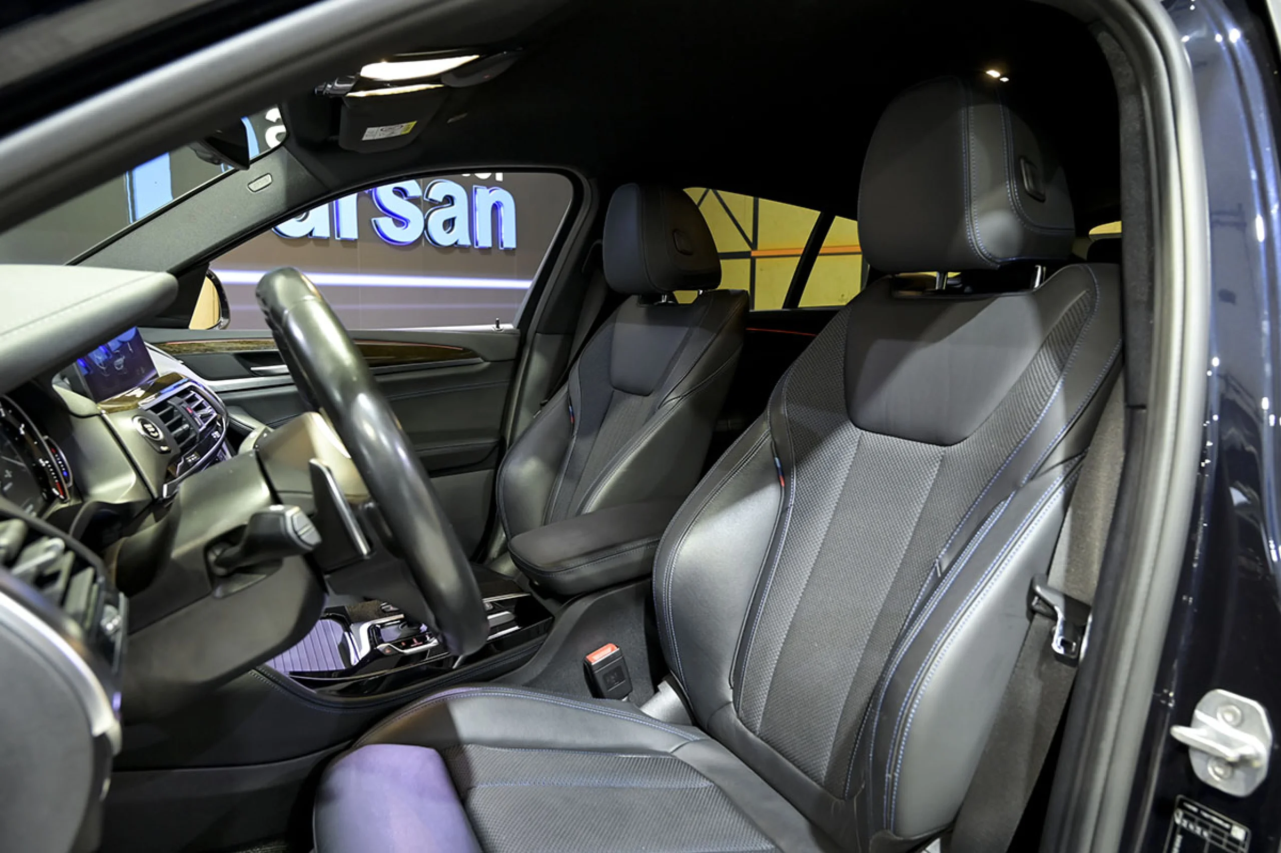 BMW X4 M40d - Foto 9