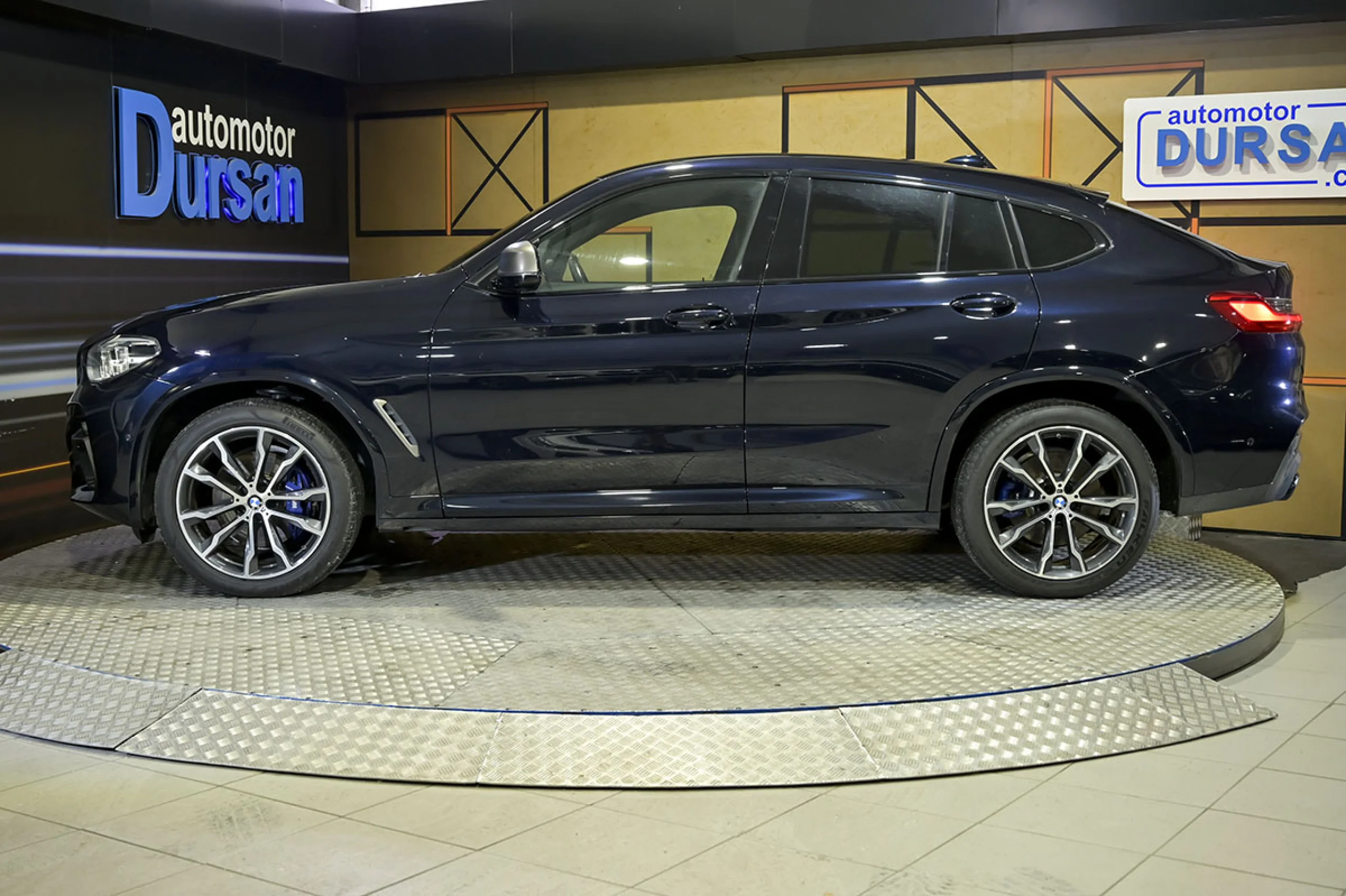 BMW X4 M40d - Foto 19
