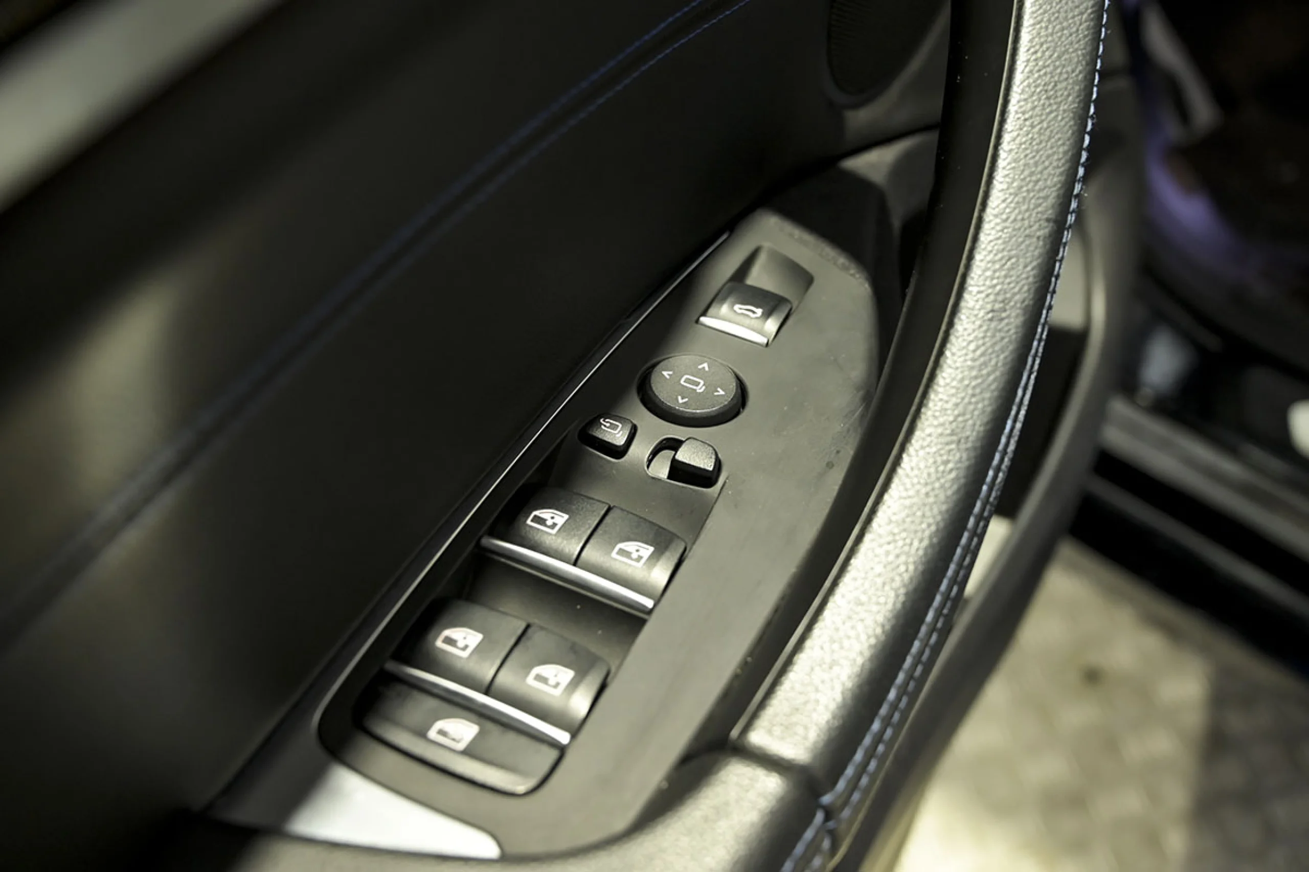 BMW X4 M40d - Foto 30