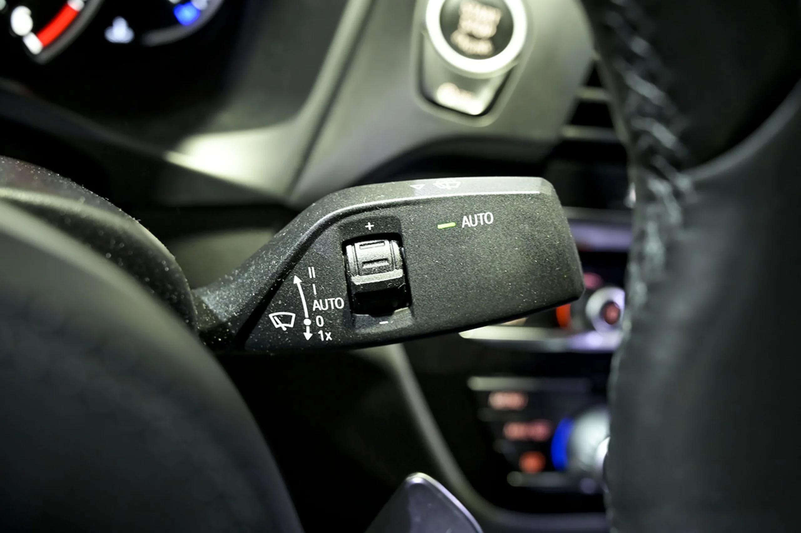 BMW X4 M40d - Foto 33