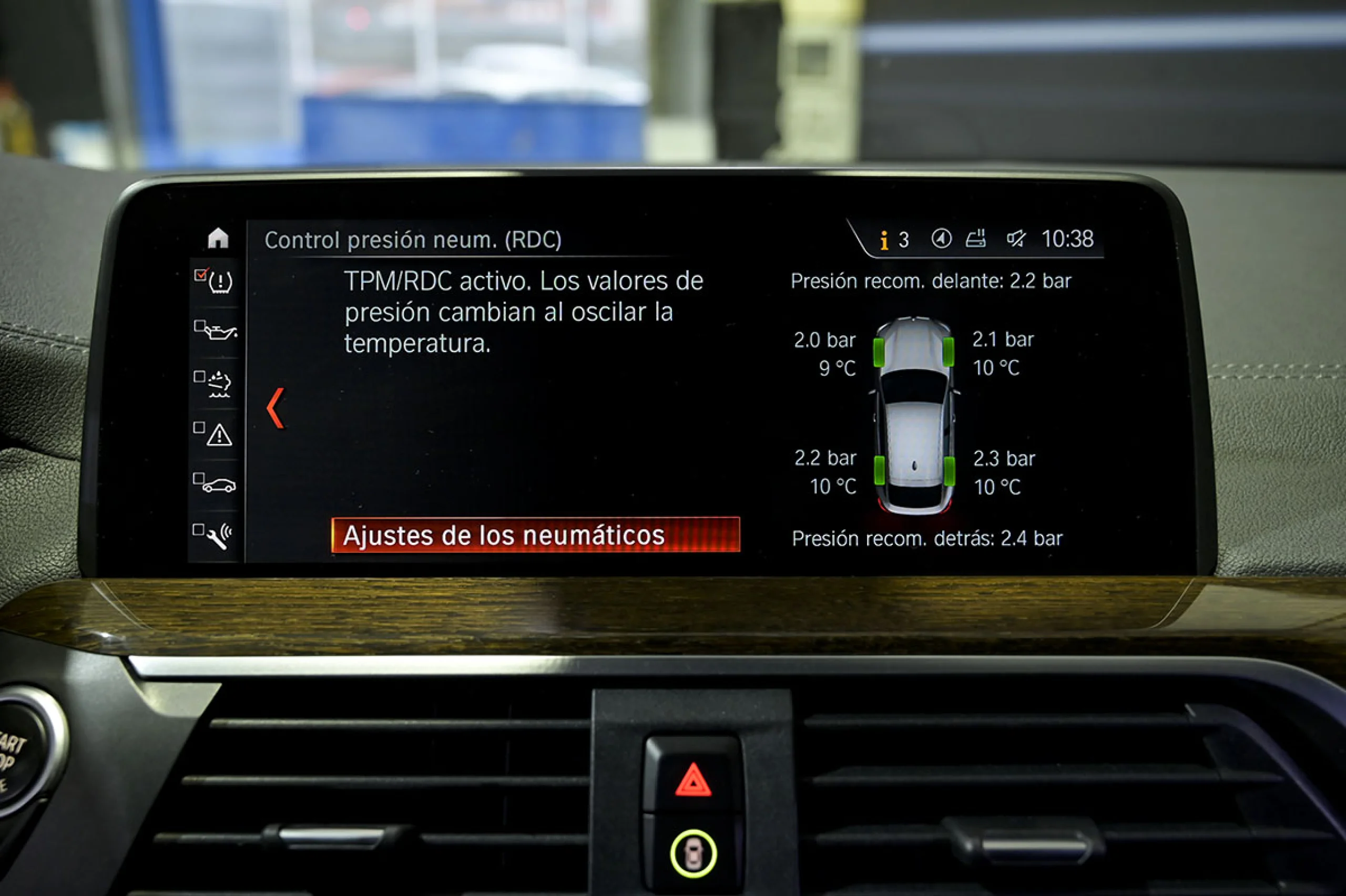 BMW X4 M40d - Foto 38