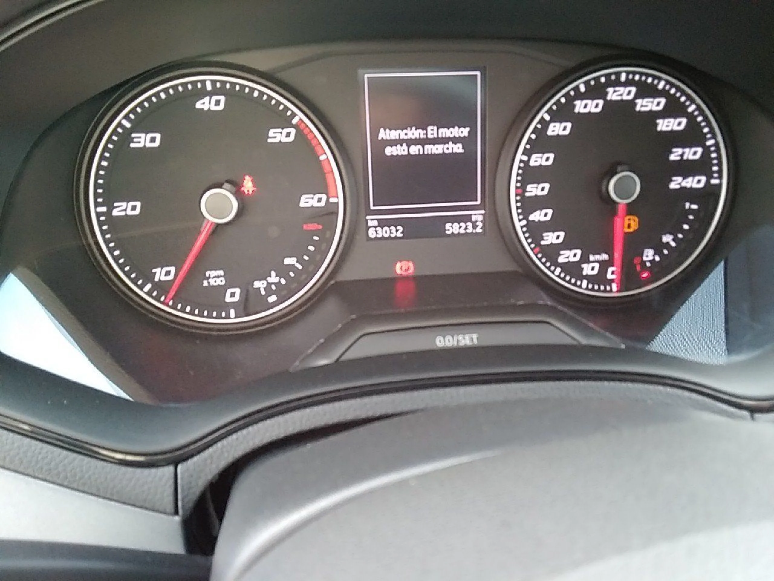 Seat Arona 1.6 TDI 70kW (95CV) Style Go Eco - Foto 8