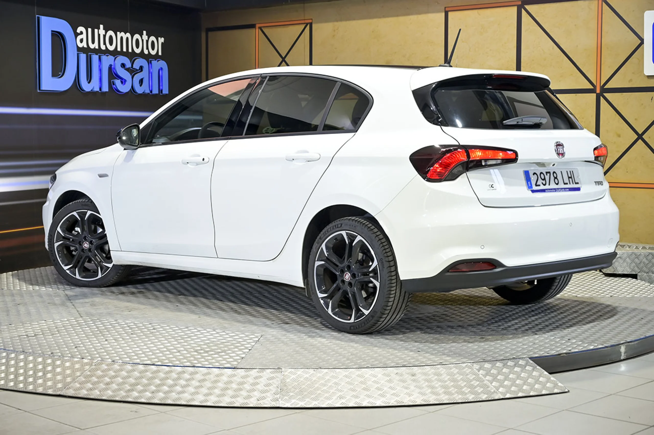 Fiat Tipo 5P 1.4 TJet 88kW 120CV SDesign - Foto 4