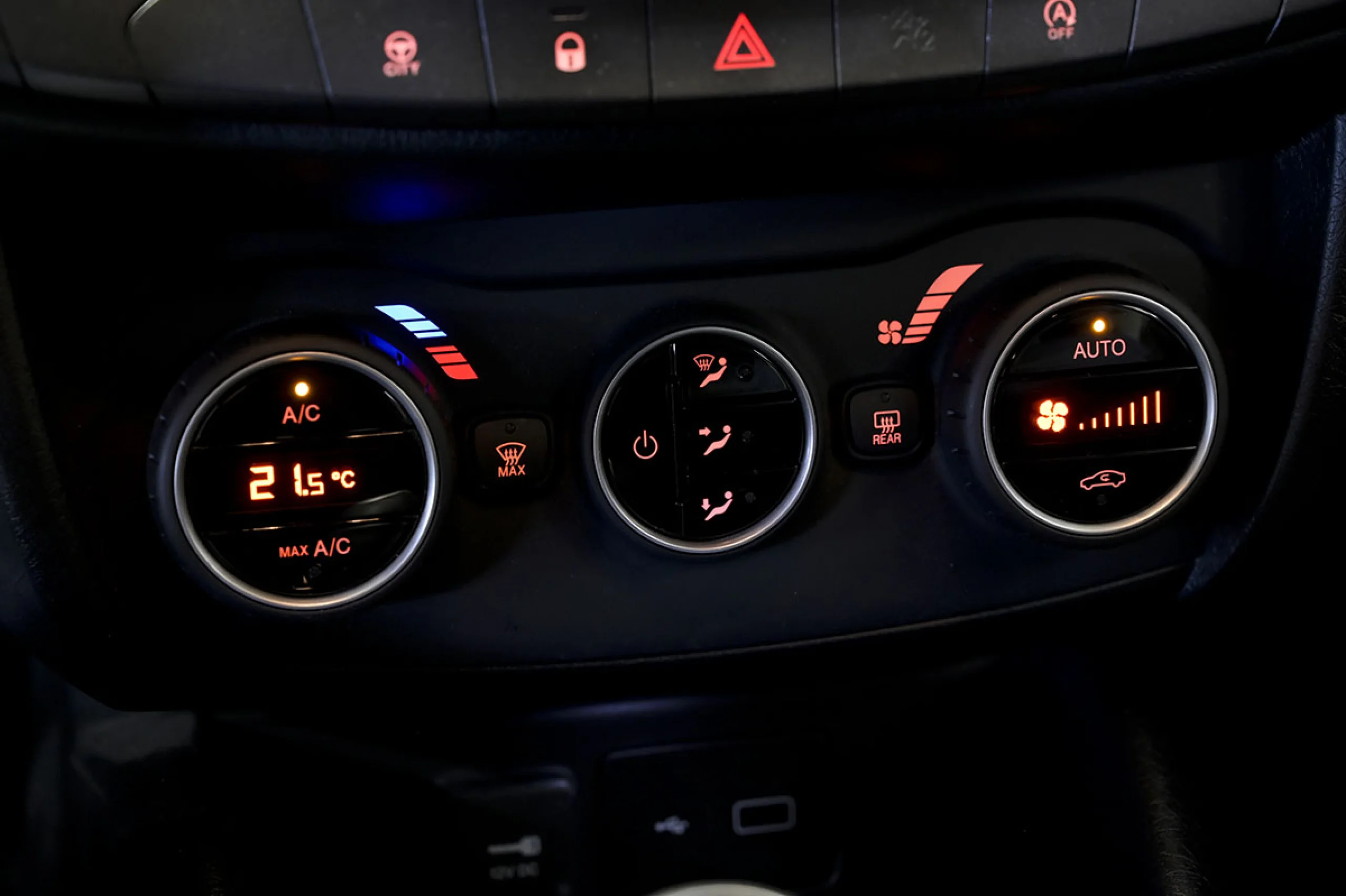 Fiat Tipo 5P 1.4 TJet 88kW 120CV SDesign - Foto 30