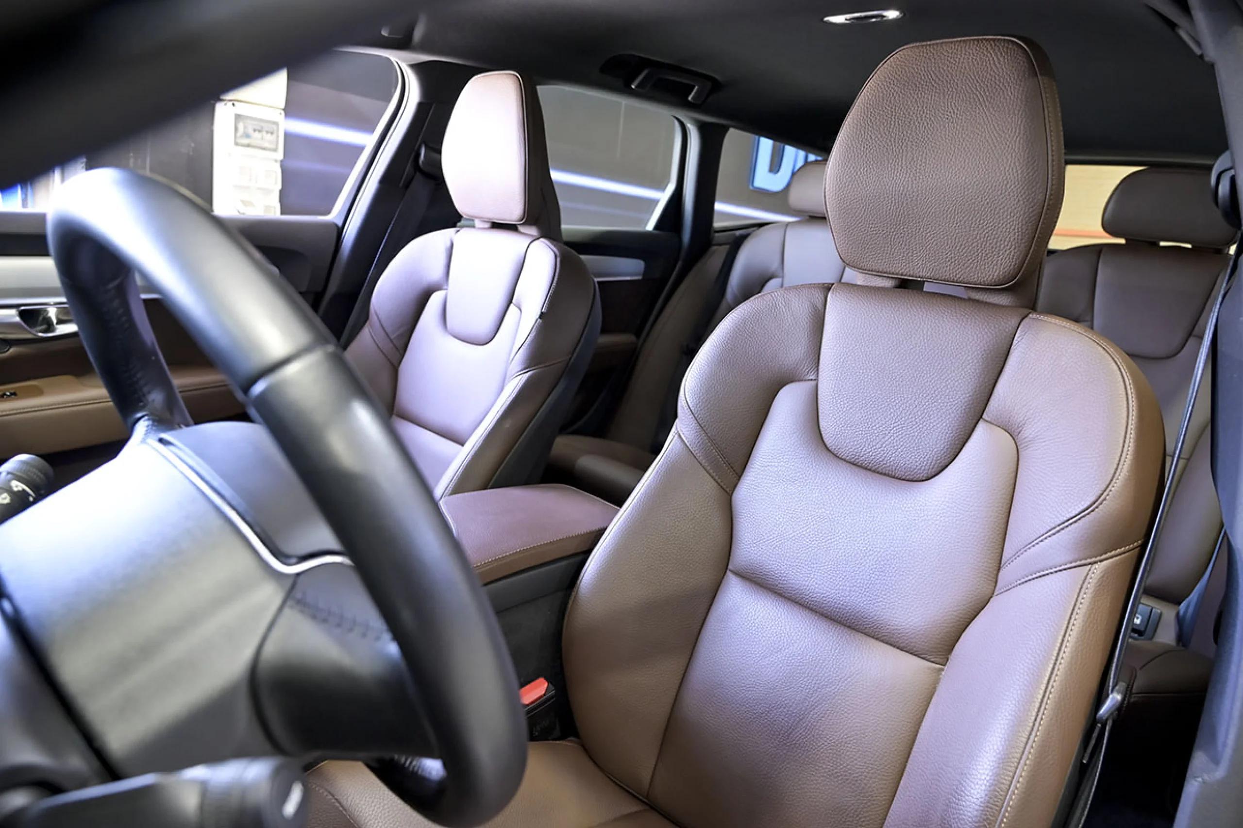 Volvo V90 2.0 D4 Momentum Pro Auto - Foto 9