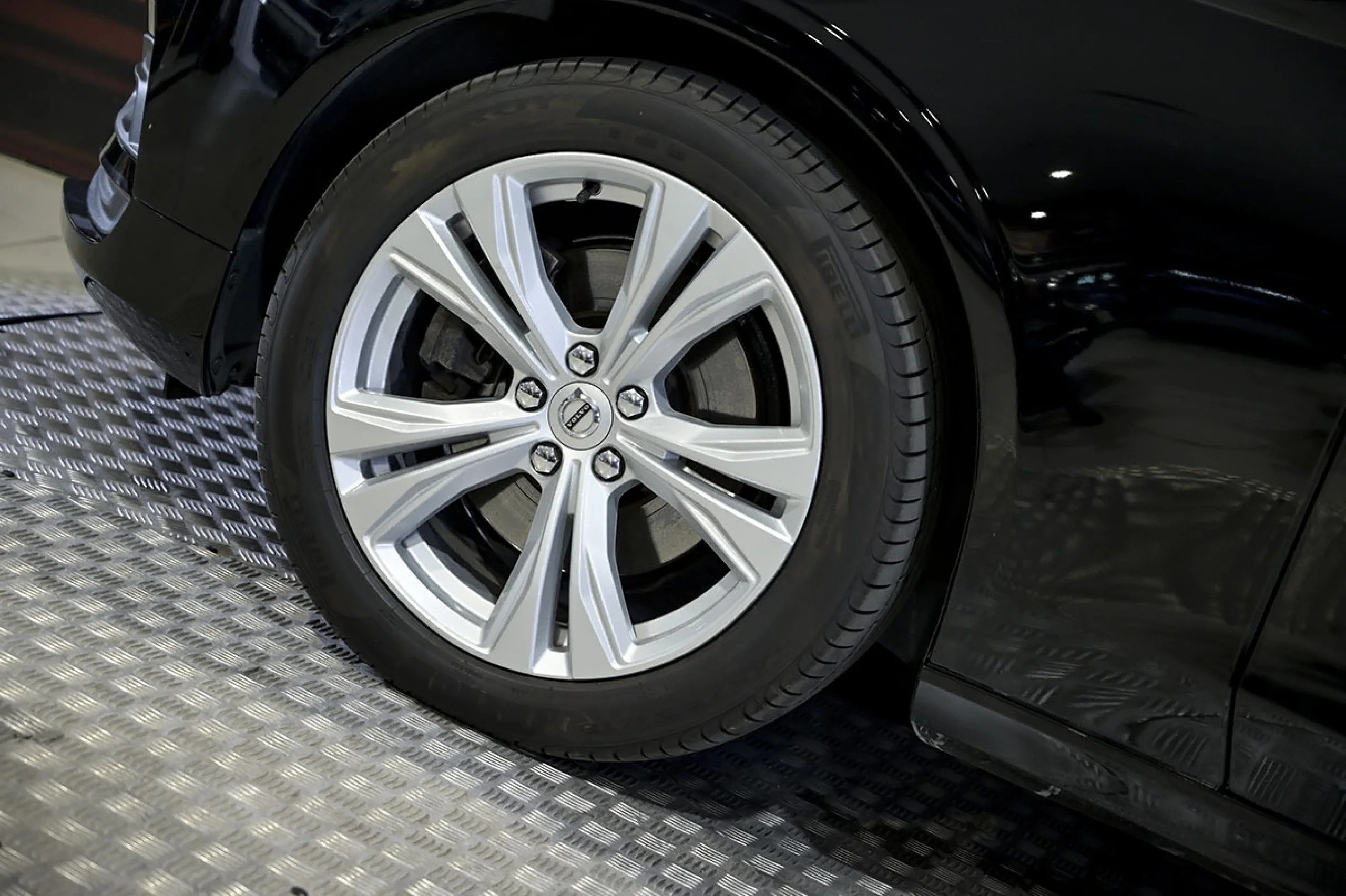 Volvo V90 2.0 D4 Momentum Pro Auto - Foto 14