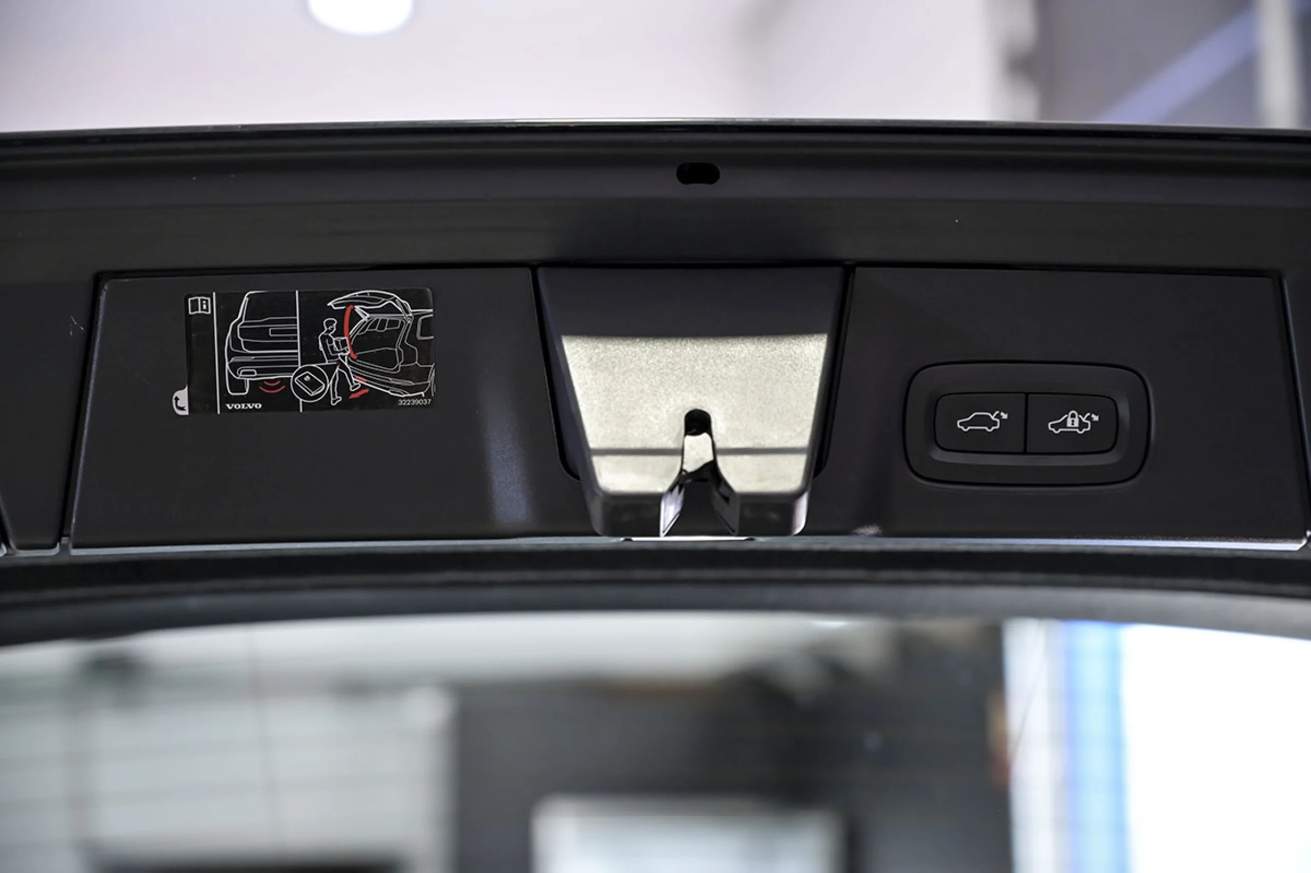 Volvo V90 2.0 D4 Momentum Pro Auto - Foto 40