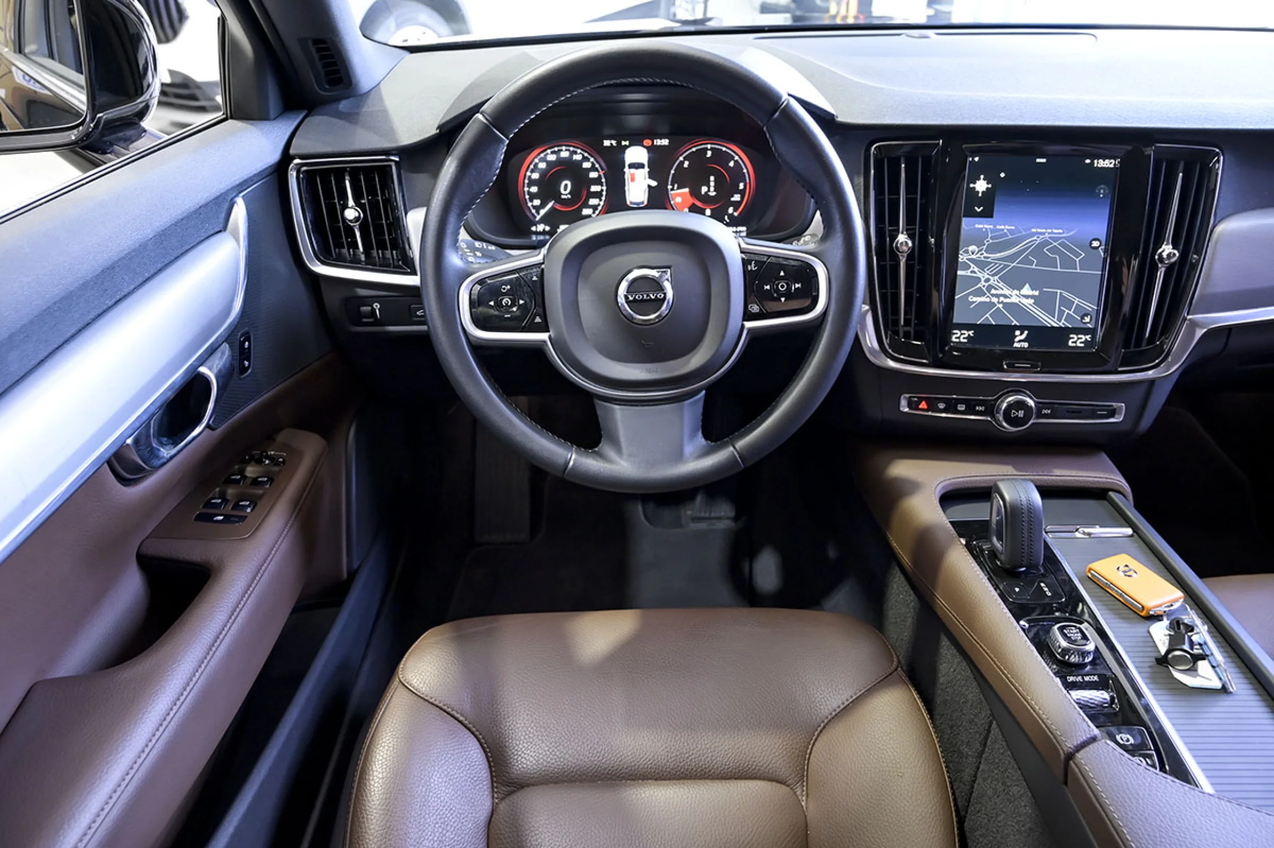 Volvo V90 2.0 D4 Momentum Pro Auto - Foto 41