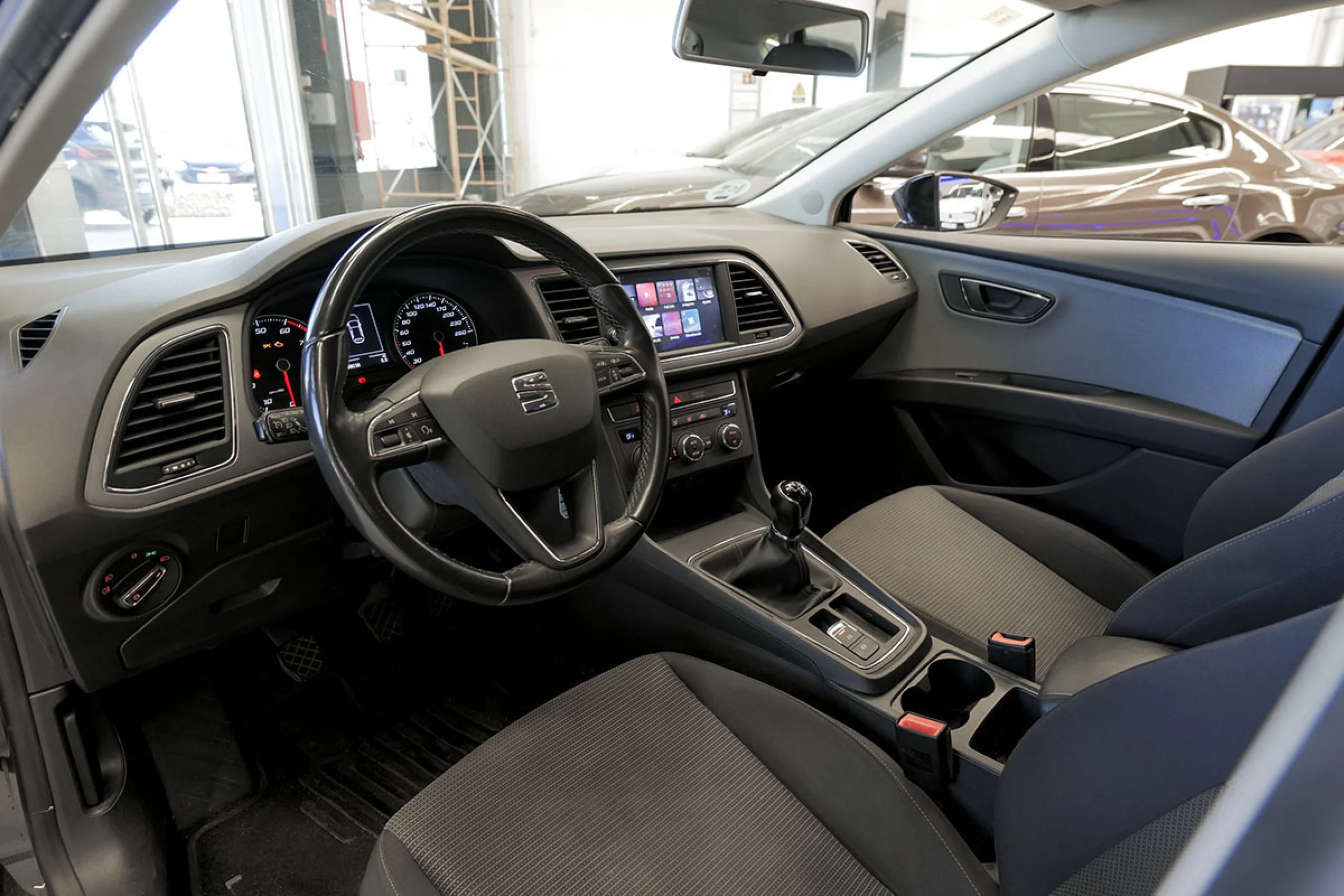 Seat Leon León 1.2 TSI 81kW 110CV StSp Style - Foto 4