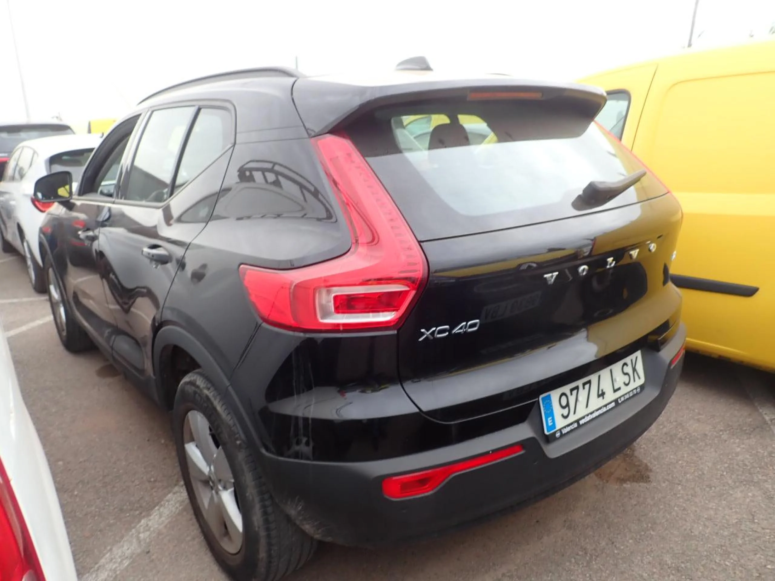 Volvo XC 40 XC40 1.5 T2 Momentum Core - Foto 2
