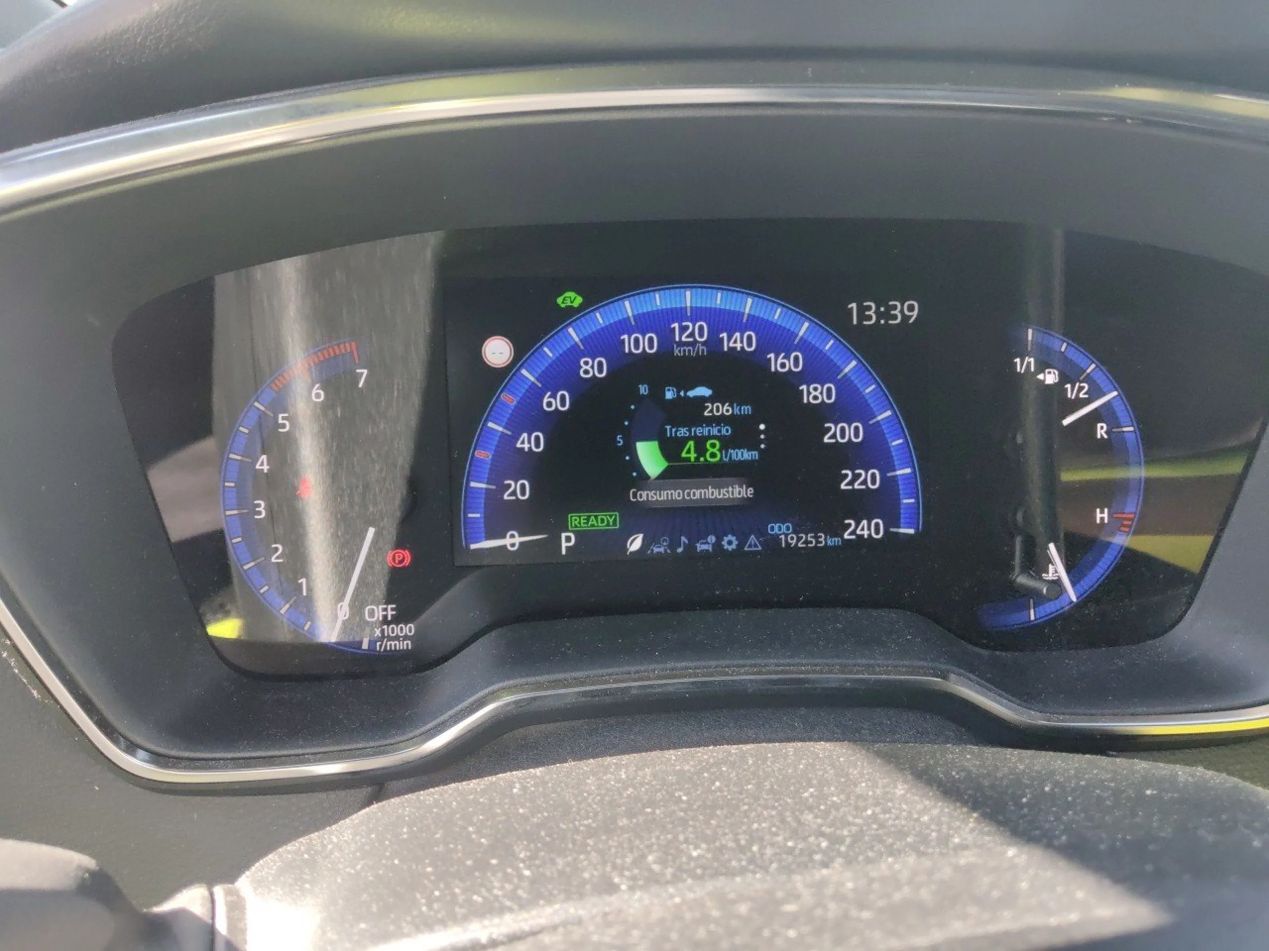 Toyota Corolla 1.8 125H ACTIVE TECH E-CVT - Foto 8