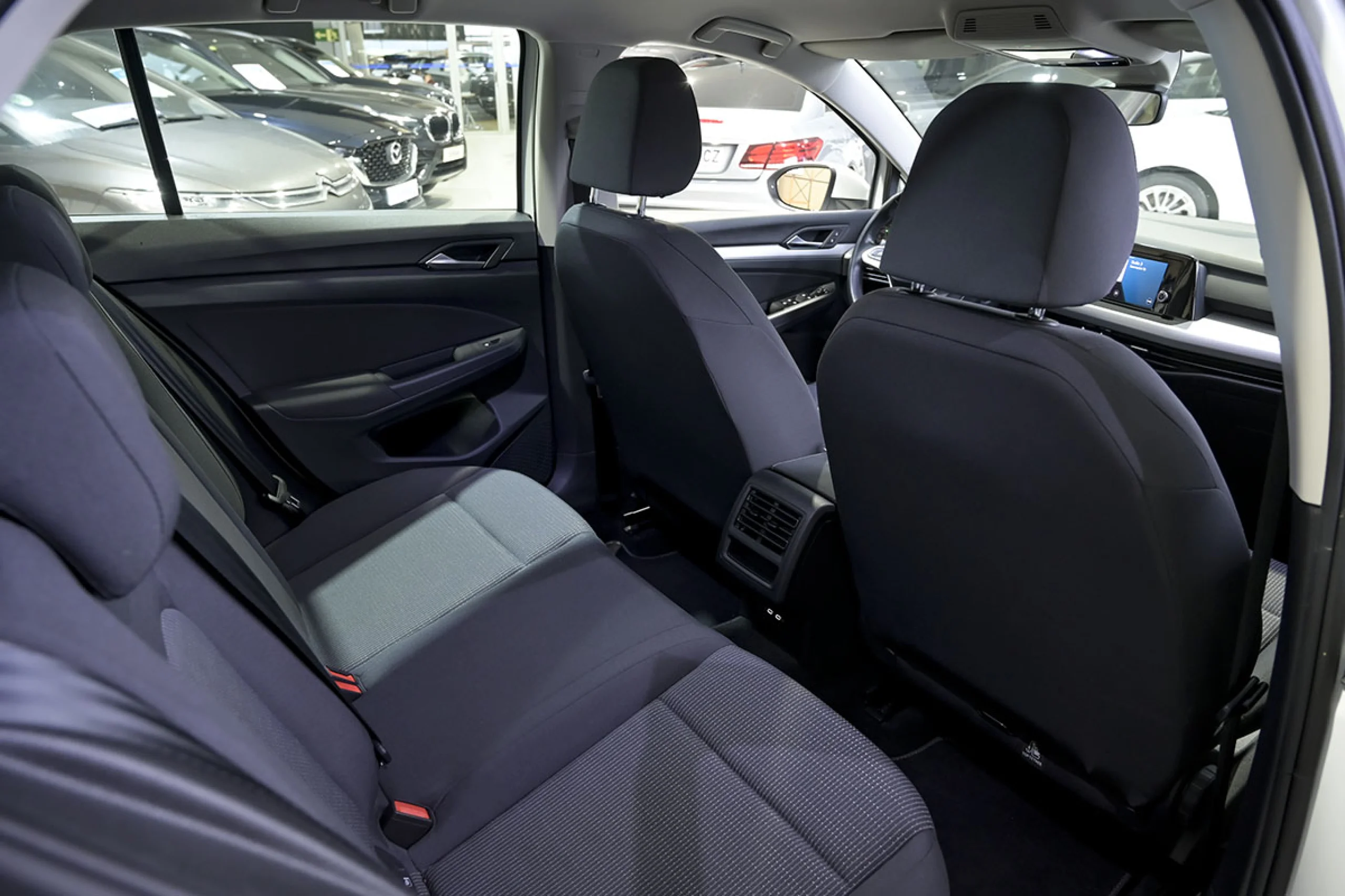 Volkswagen Golf 2.0 TDI 85kW 115CV - Foto 14