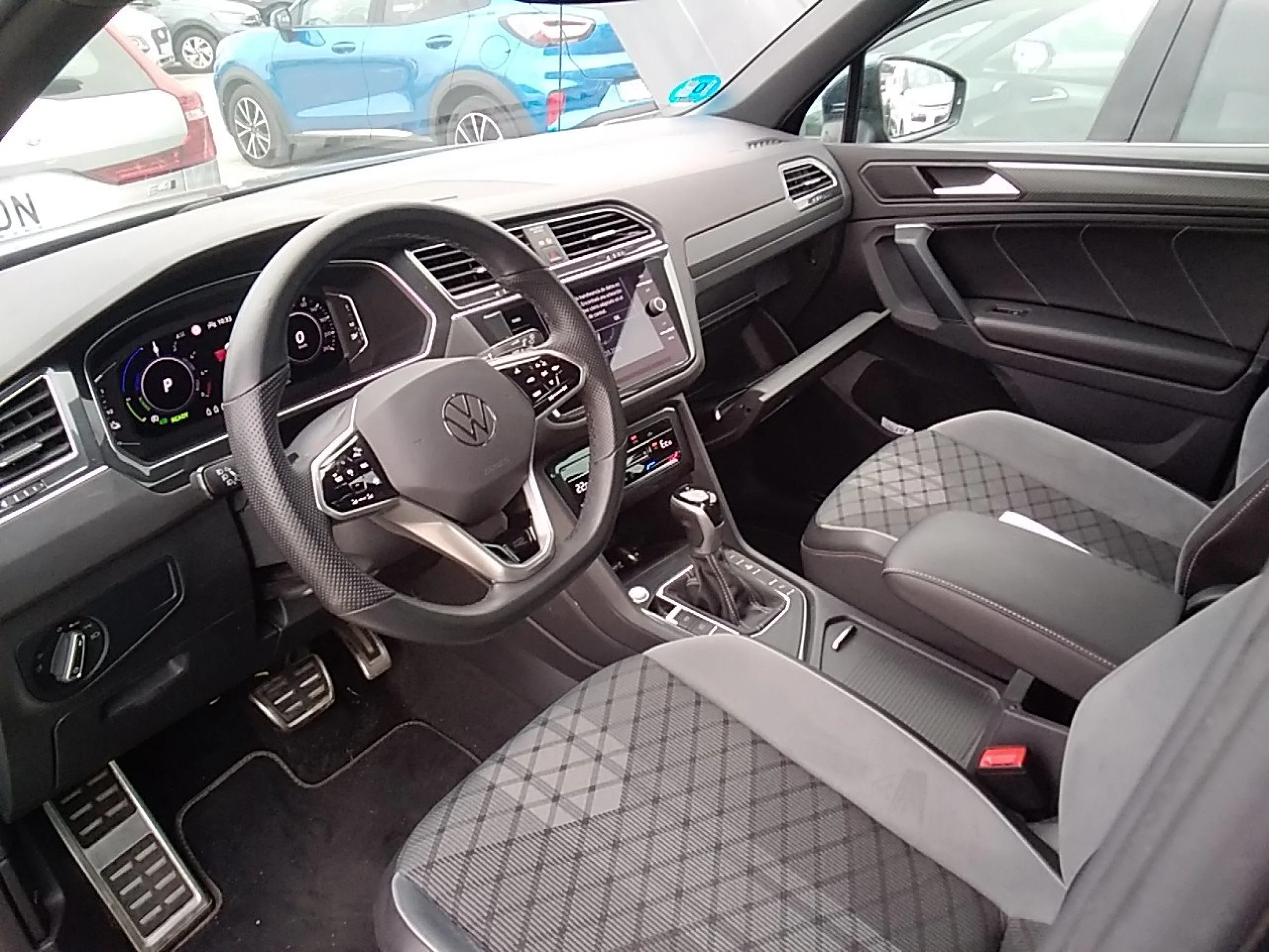 Volkswagen Tiguan R-Line 1.4 TSI eHybrid 180kW (245CV) DSG - Foto 7