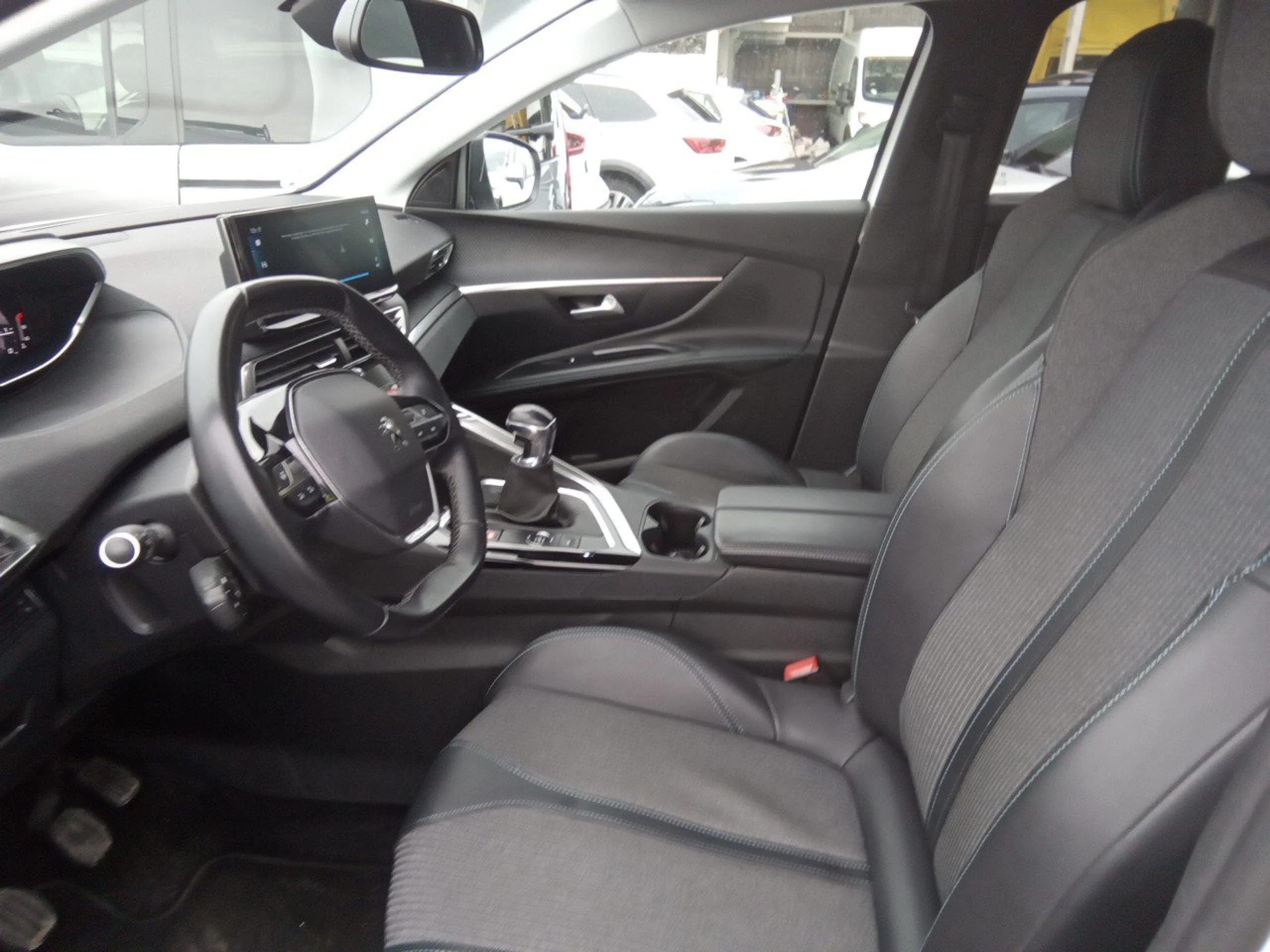 Peugeot 5008 1.5 BlueHDi 96kW (130CV) S&amp;S Allure - Foto 7