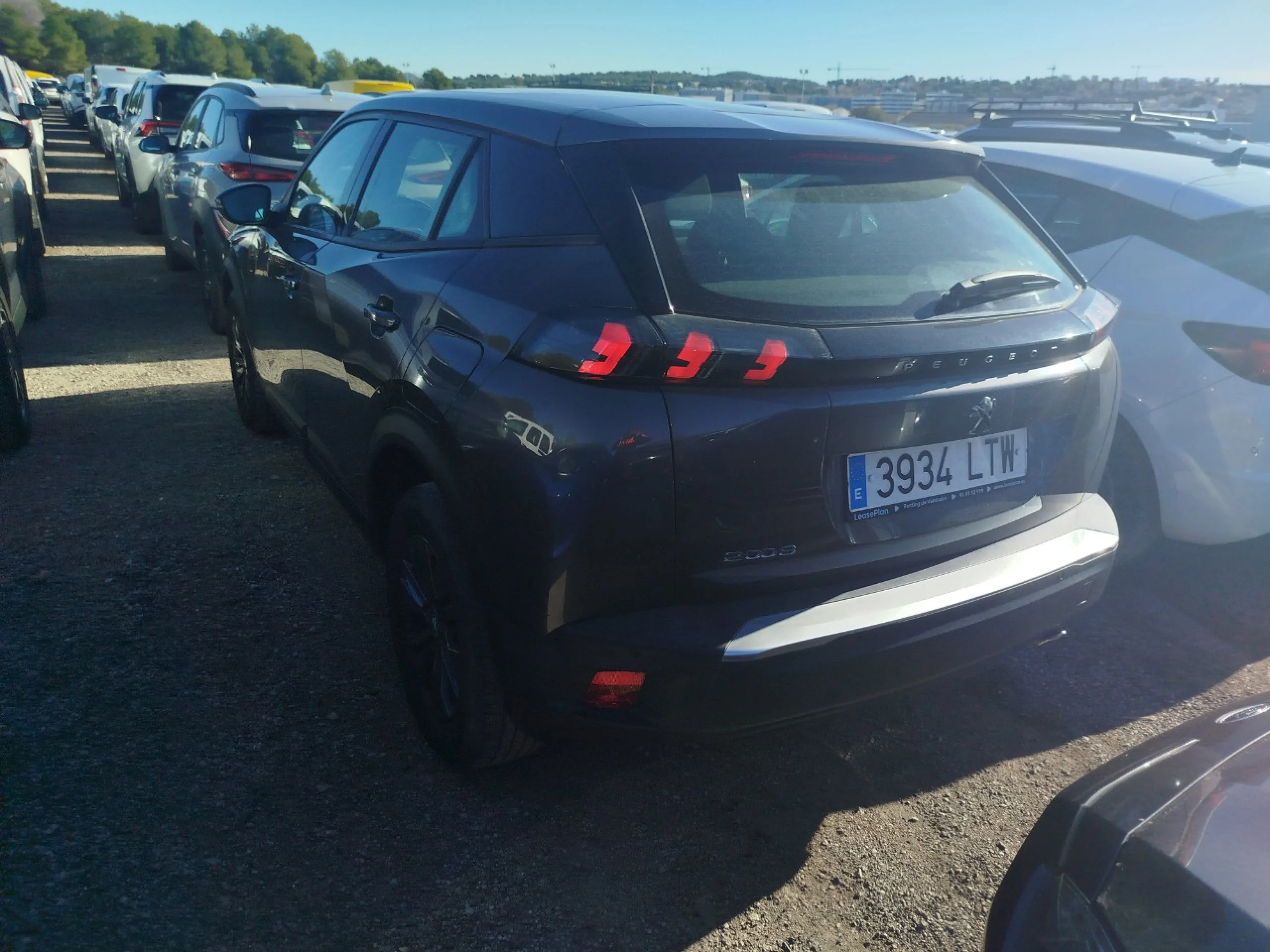 Peugeot 2008 Active Pack BlueHDI 81kW (110CV) - Foto 6