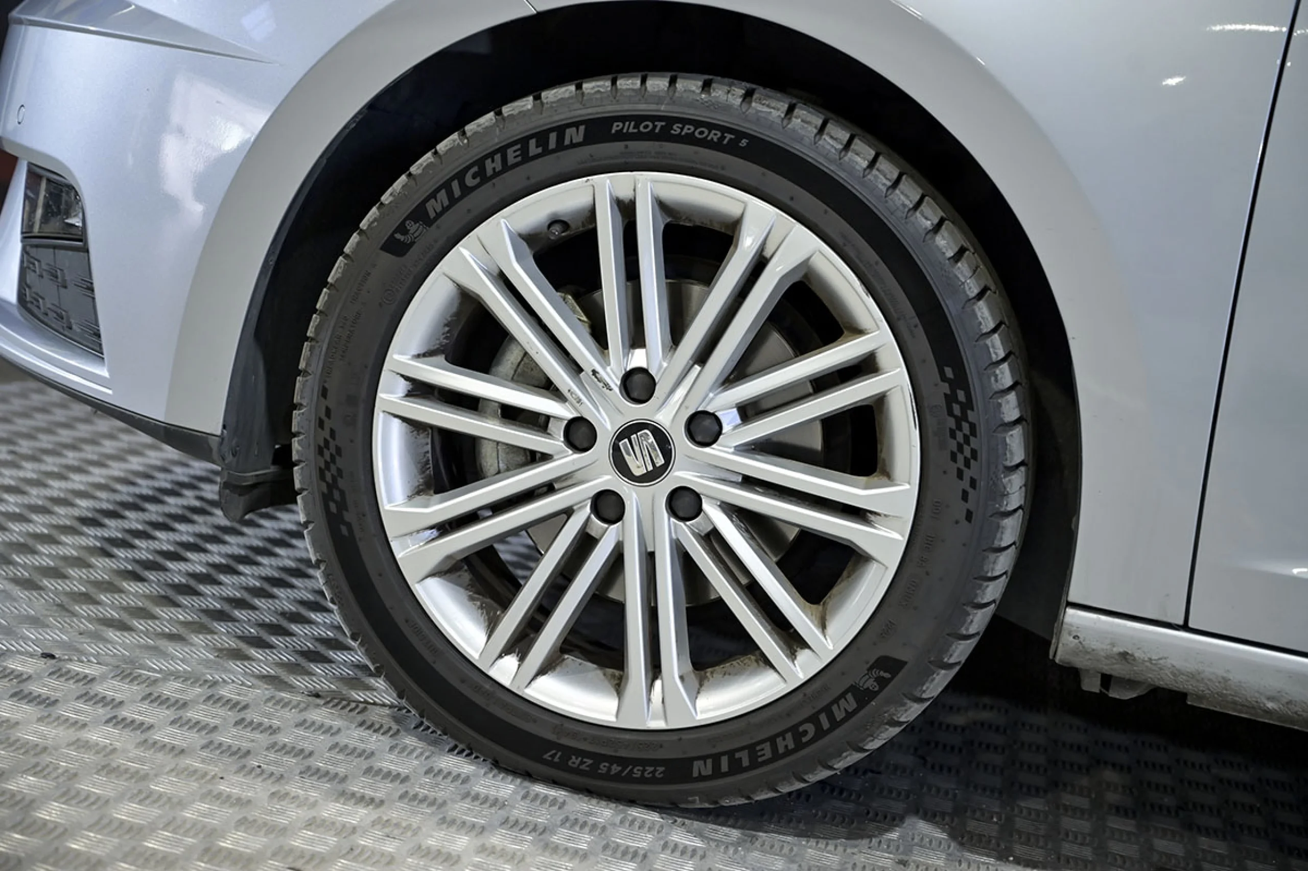 Seat Leon León 1.5 TGI 96kW DSG7 SS Xcellence - Foto 14