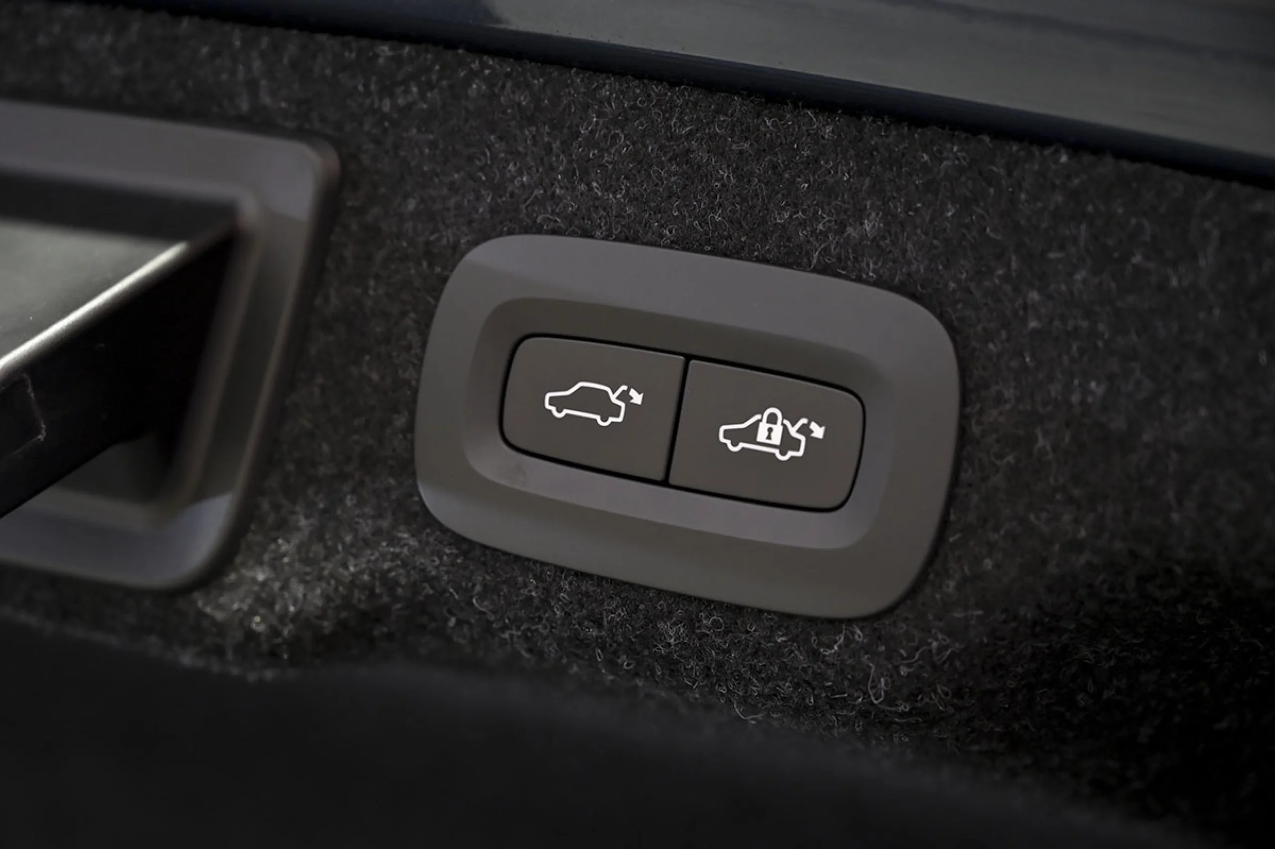 Volvo S90 2.0 T8 Twin AWD Recharge RDesign Auto - Foto 20