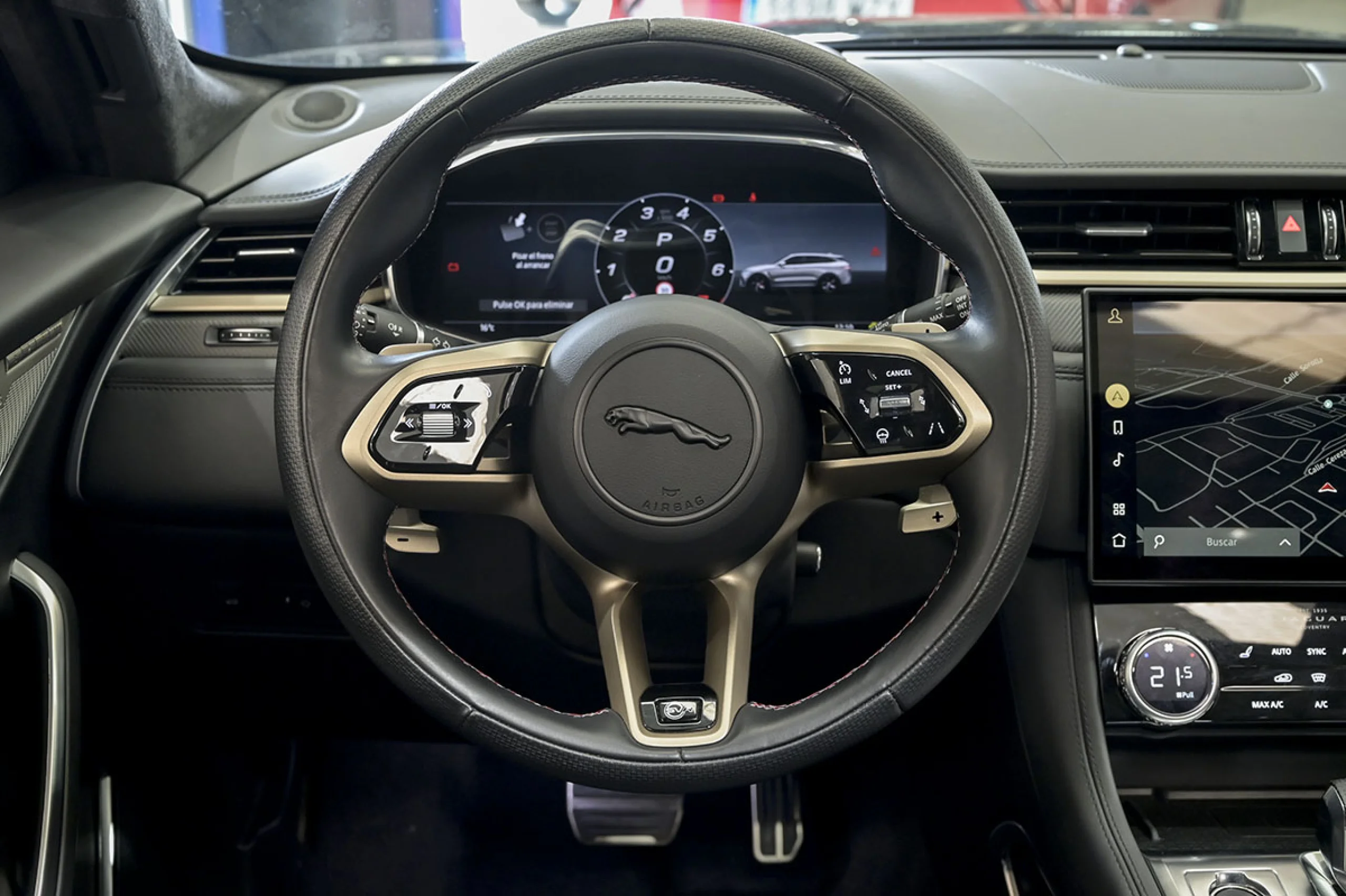 Jaguar F-Pace 5.0 V8 405kW SVR AWD Auto EDITION 1988 - Foto 31