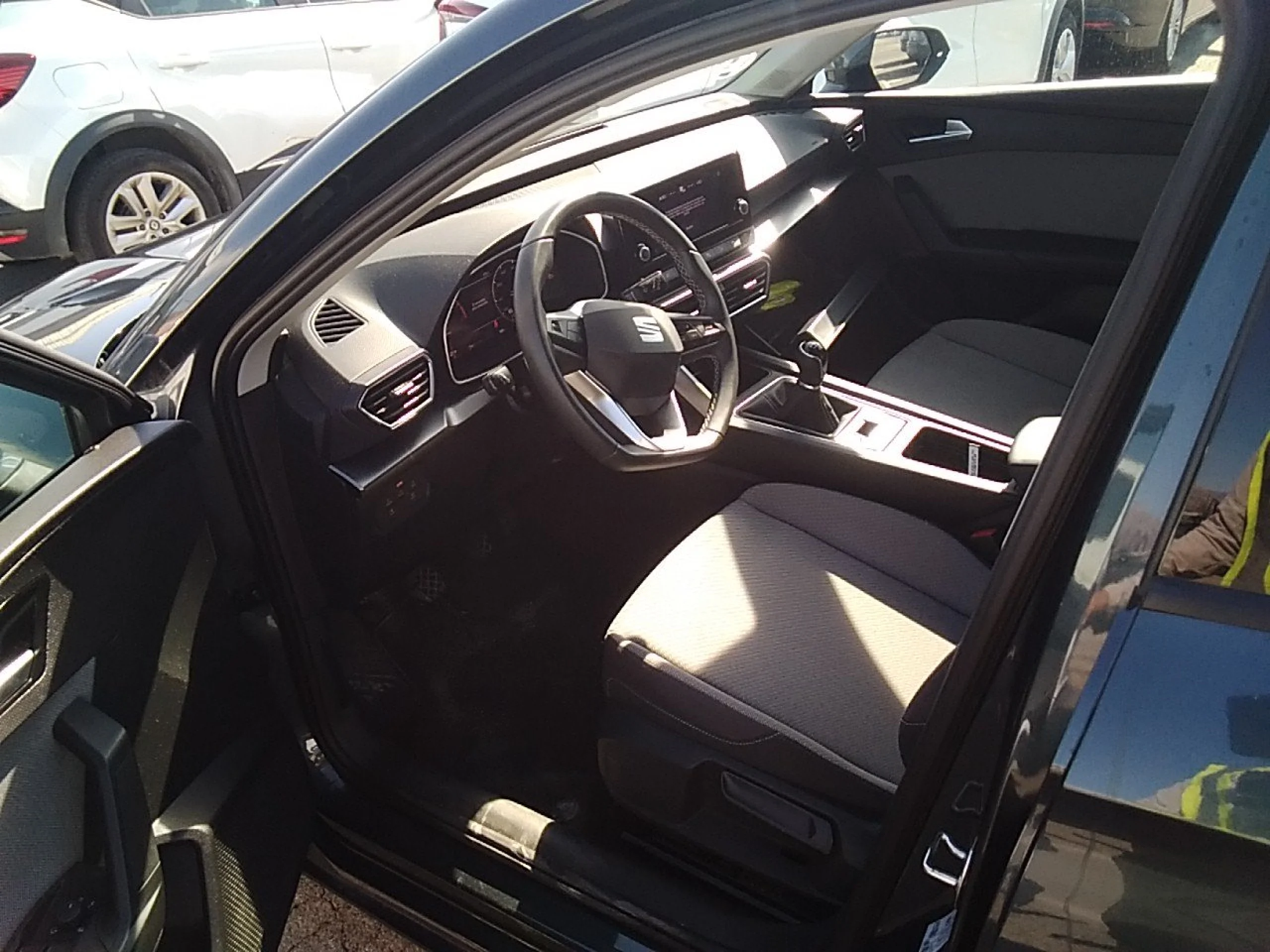 Seat Leon 1.0 TSI 81kW S&amp;S Style 25 Aniversario - Foto 7