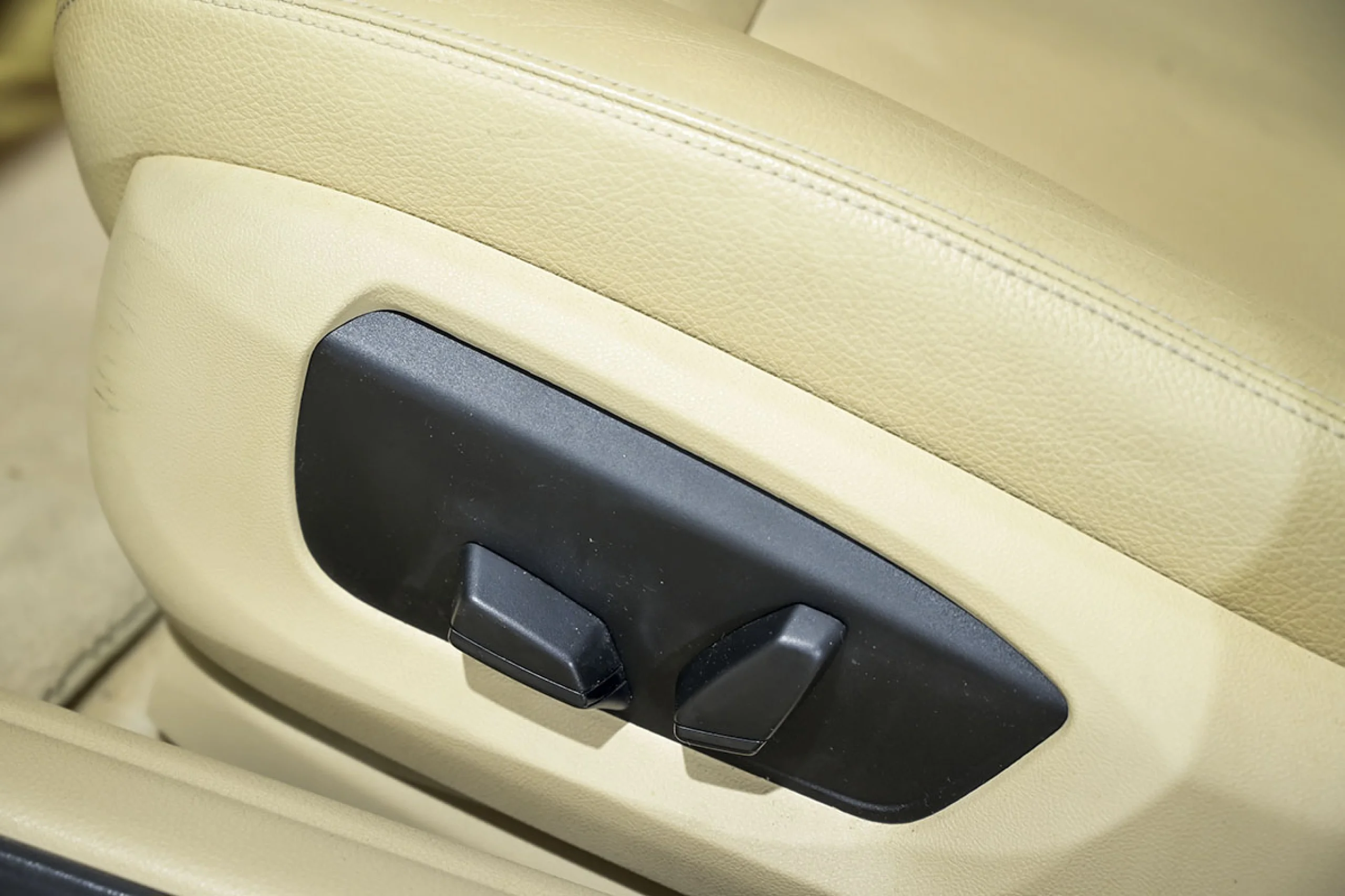 BMW 535 Serie 5 535iA xDrive - Foto 26