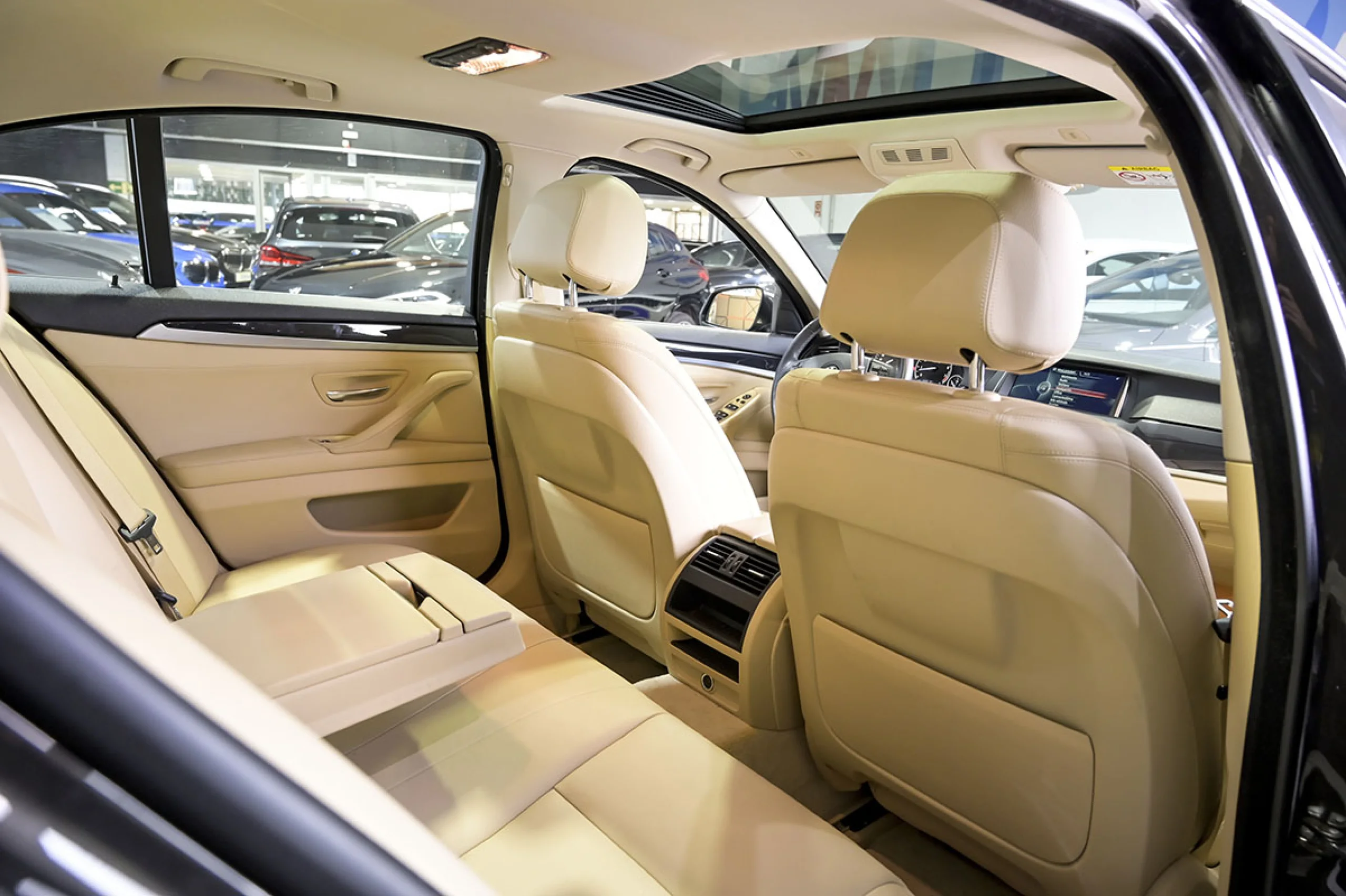 BMW 535 Serie 5 535iA xDrive - Foto 14