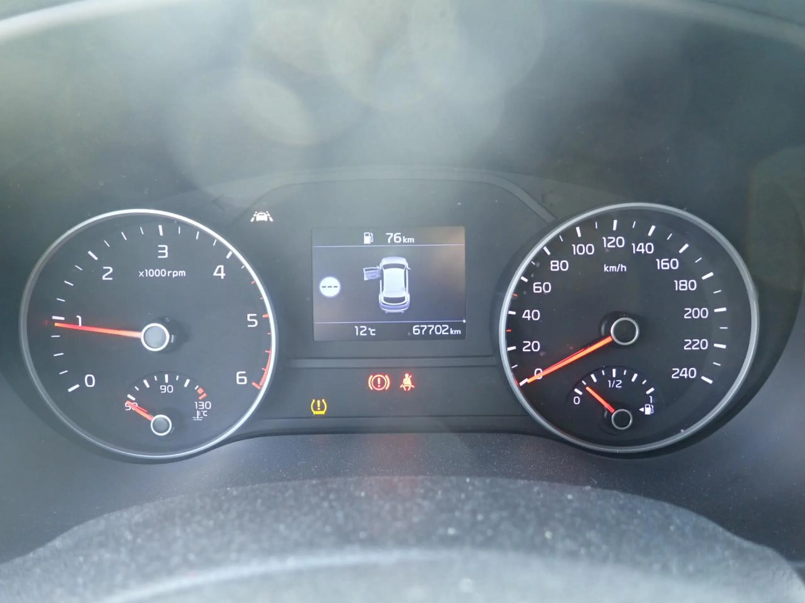 Kia Sportage 1.6 MHEV Black Edition 100kW (136CV) 4x2 - Foto 7