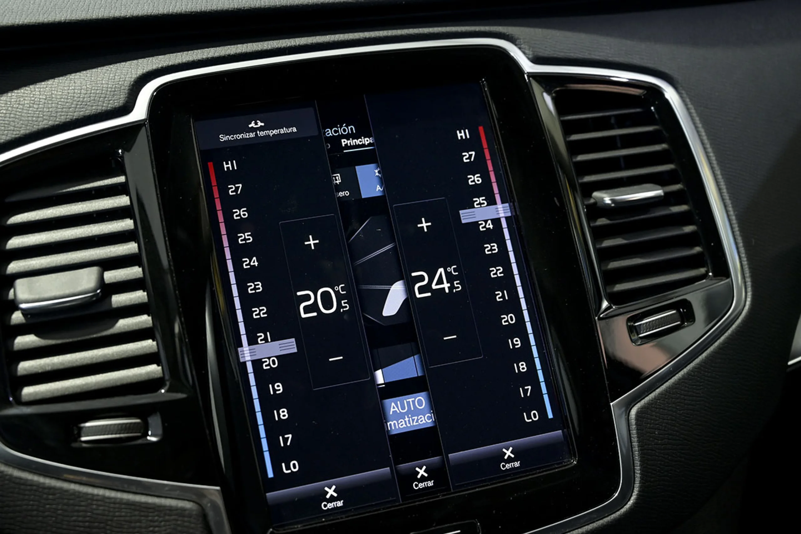 Volvo XC 90 XC90 2.0 B5 D AWD Momentum Pro Auto - Foto 40