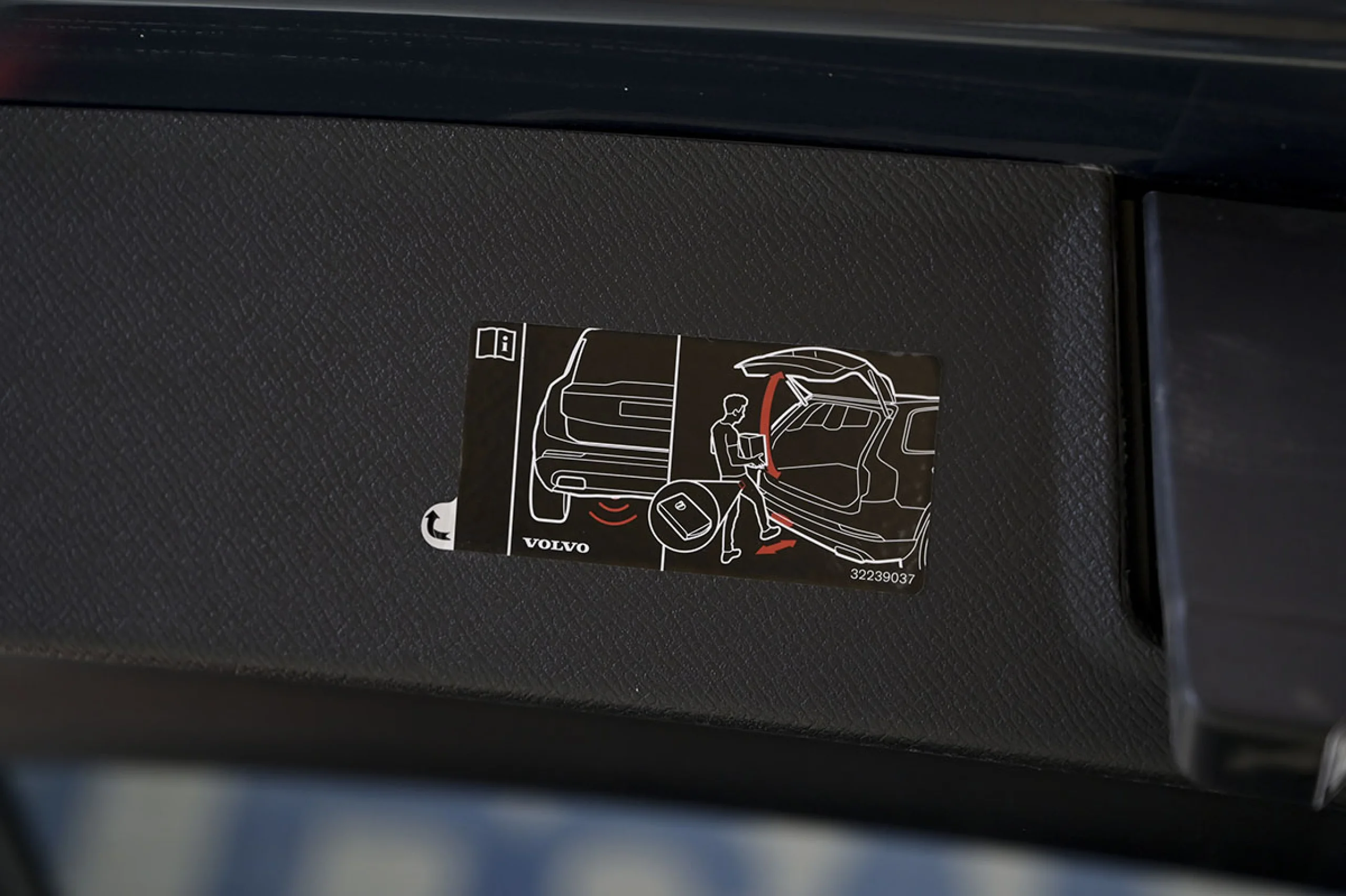 Volvo XC 90 XC90 2.0 B5 D AWD Momentum Pro Auto - Foto 38