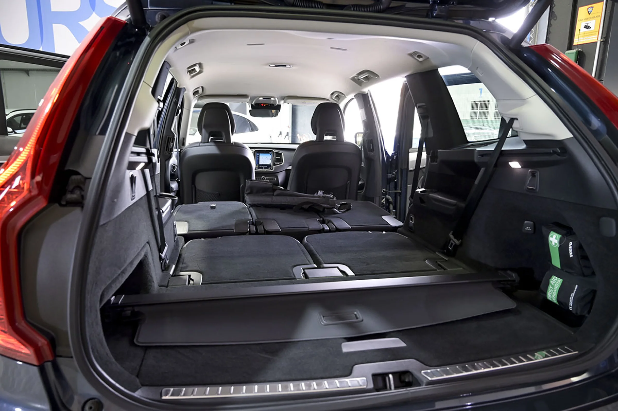 Volvo XC 90 XC90 2.0 B5 D AWD Momentum Pro Auto - Foto 37