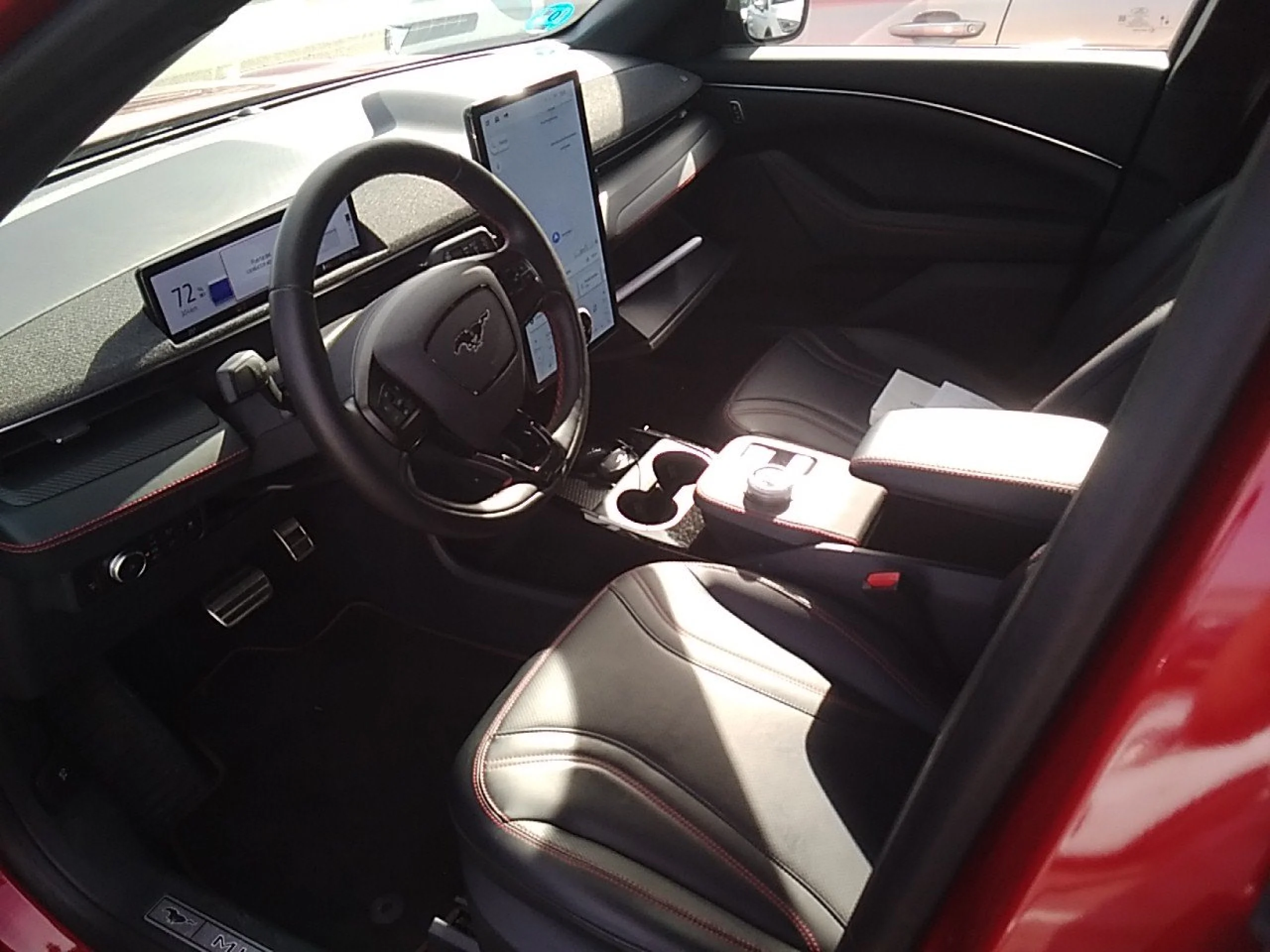 Ford MUSTANG MACH-E AWD 258kW Batería 98.8Kwh - Foto 7