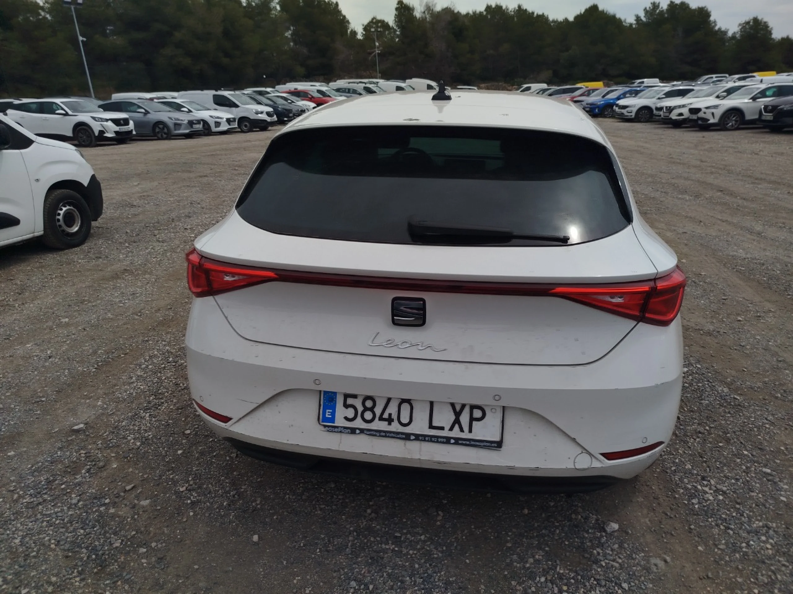 Seat Leon 2.0 TDI 85kW S&amp;S Style Go - Foto 5