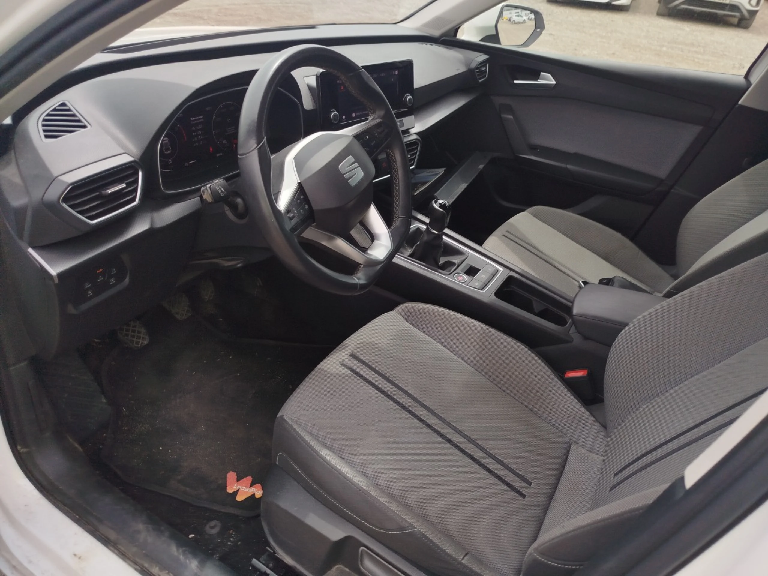 Seat Leon 2.0 TDI 85kW S&amp;S Style Go - Foto 7