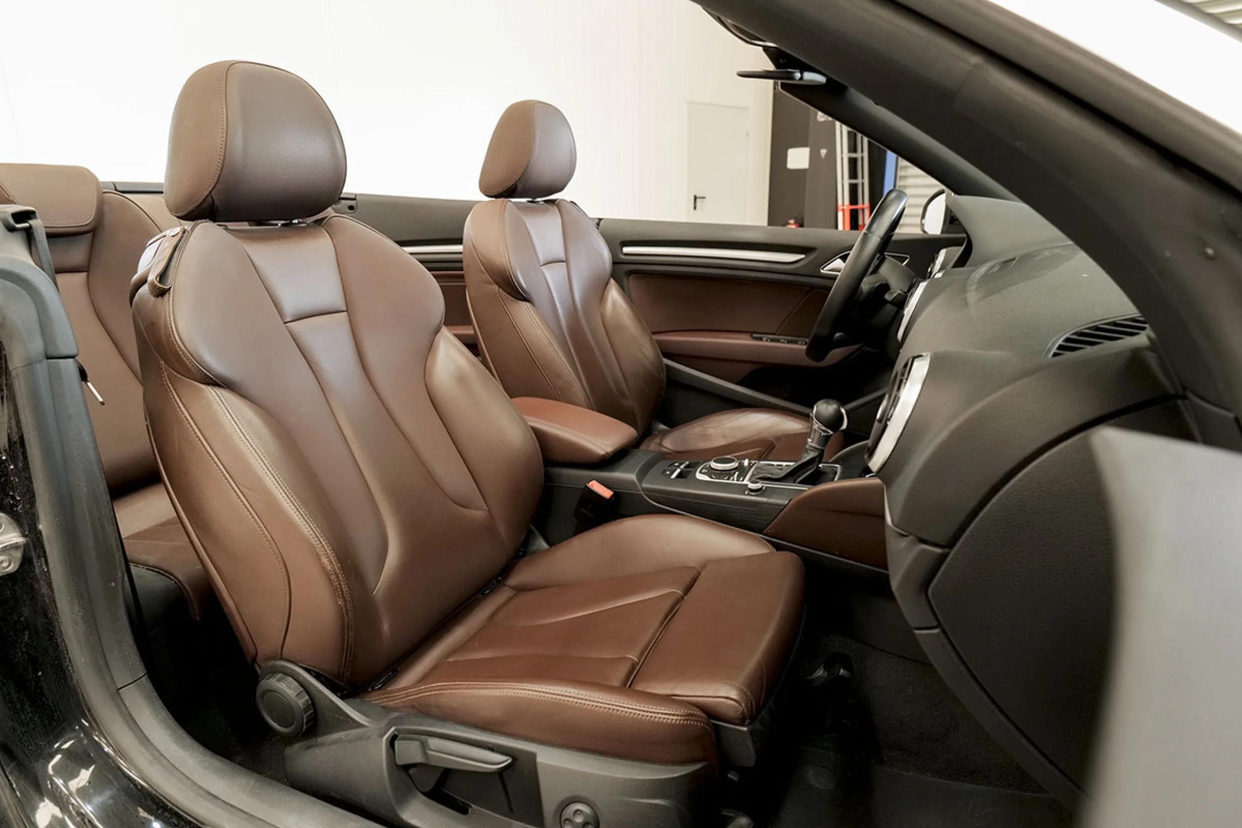 Audi A3 Cabrio 2.0 TDI clean 150CV S tr - Foto 36