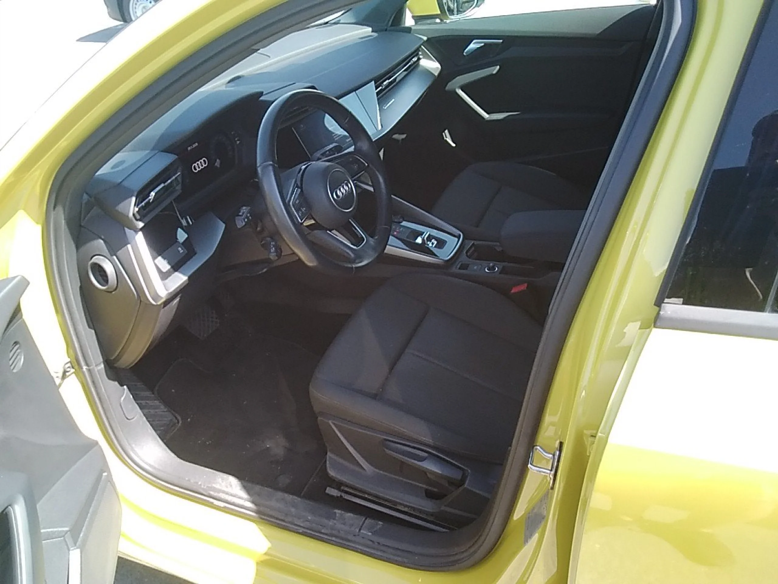 Audi A3 Sportback 30 TFSI 81kW (110CV) S tronic - Foto 7