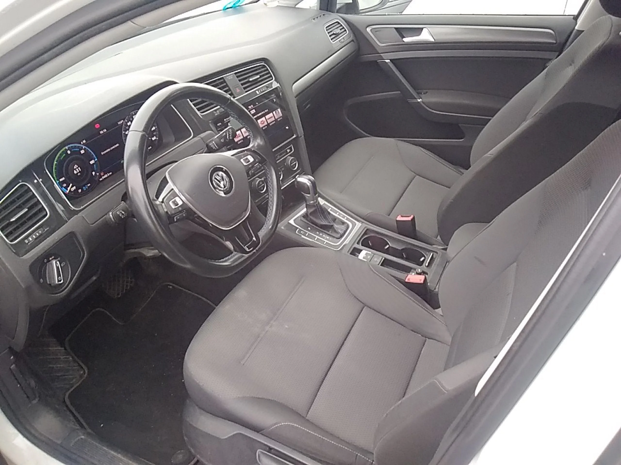 Volkswagen Golf (O) e-Golf ePower 100 kW (136CV) - Foto 7