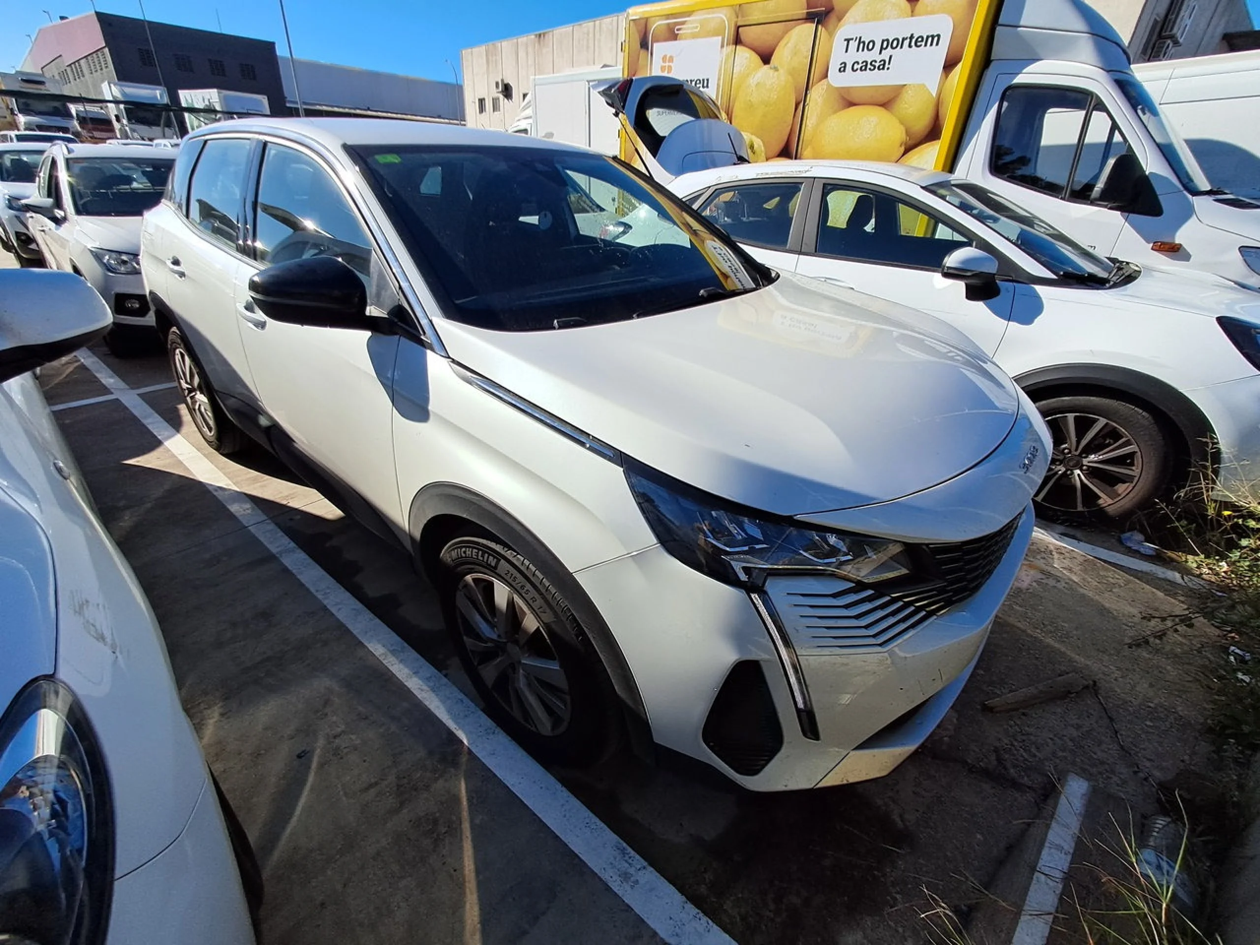 Peugeot 3008 1.5 BlueHDi 96kW (130CV) S&amp;S Active Pack - Foto 3