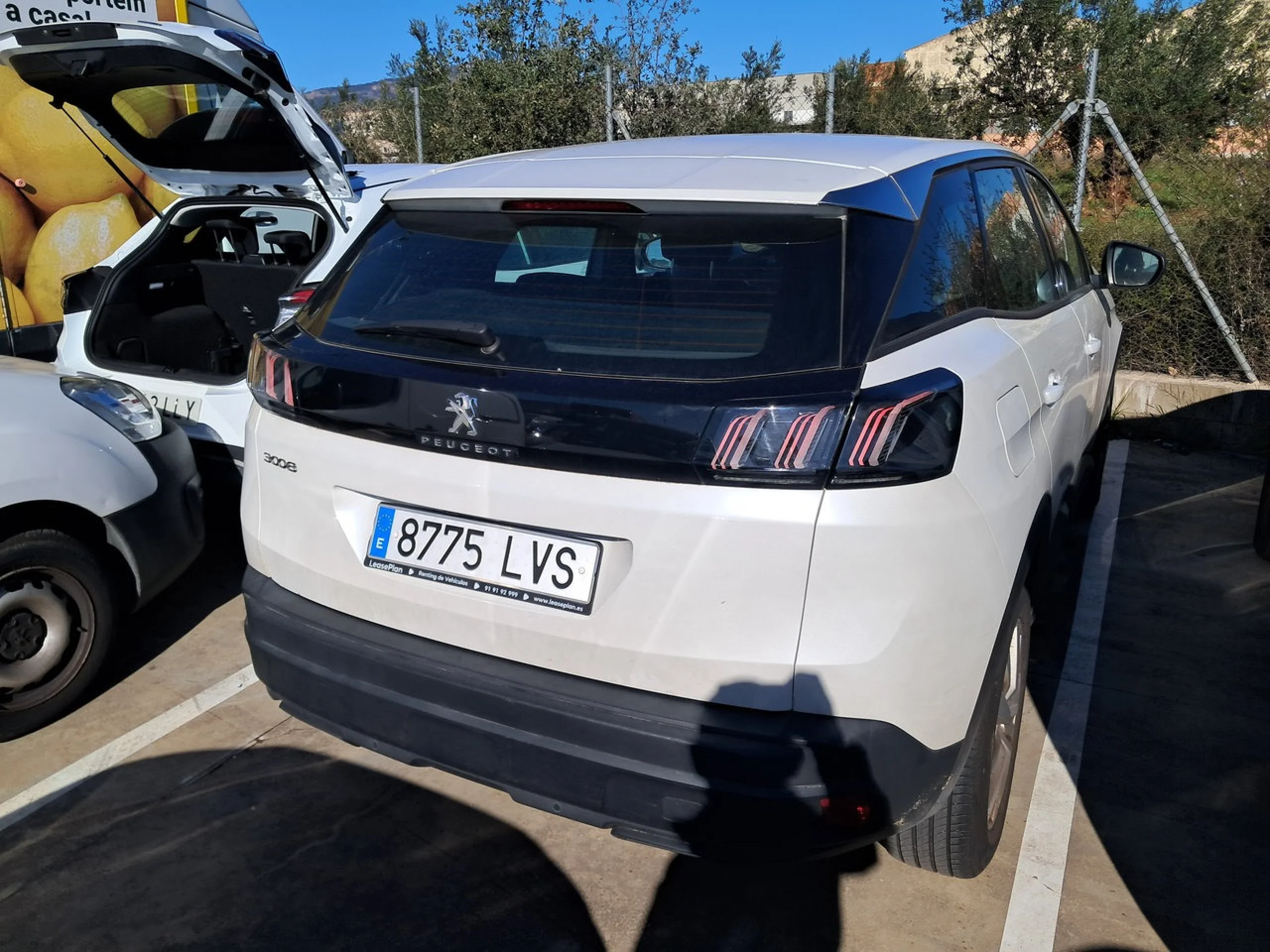 Peugeot 3008 1.5 BlueHDi 96kW (130CV) S&amp;S Active Pack - Foto 4