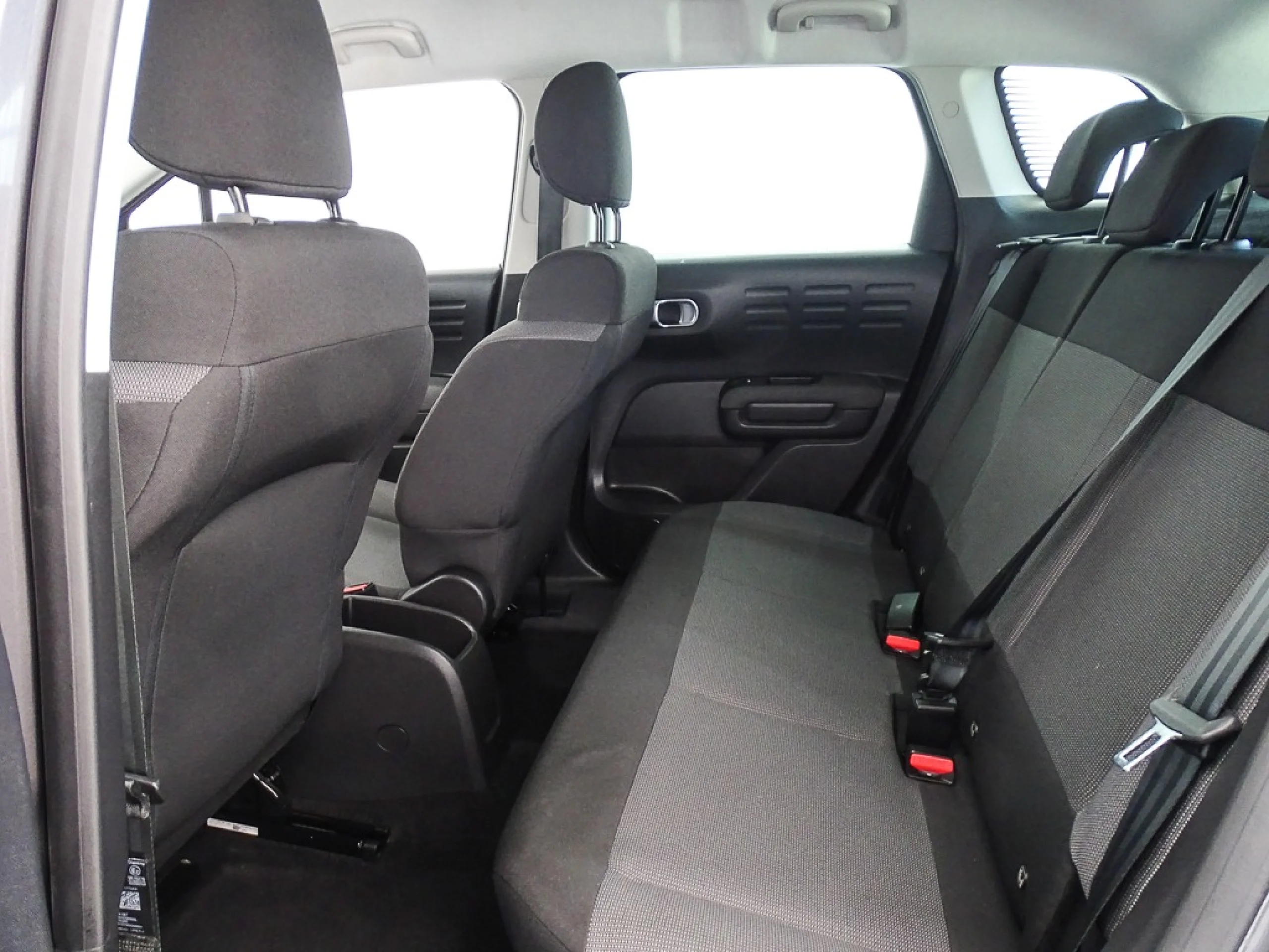 Citroen C3 Aircross PureTech 81kW 110CV SS Shine - Foto 15
