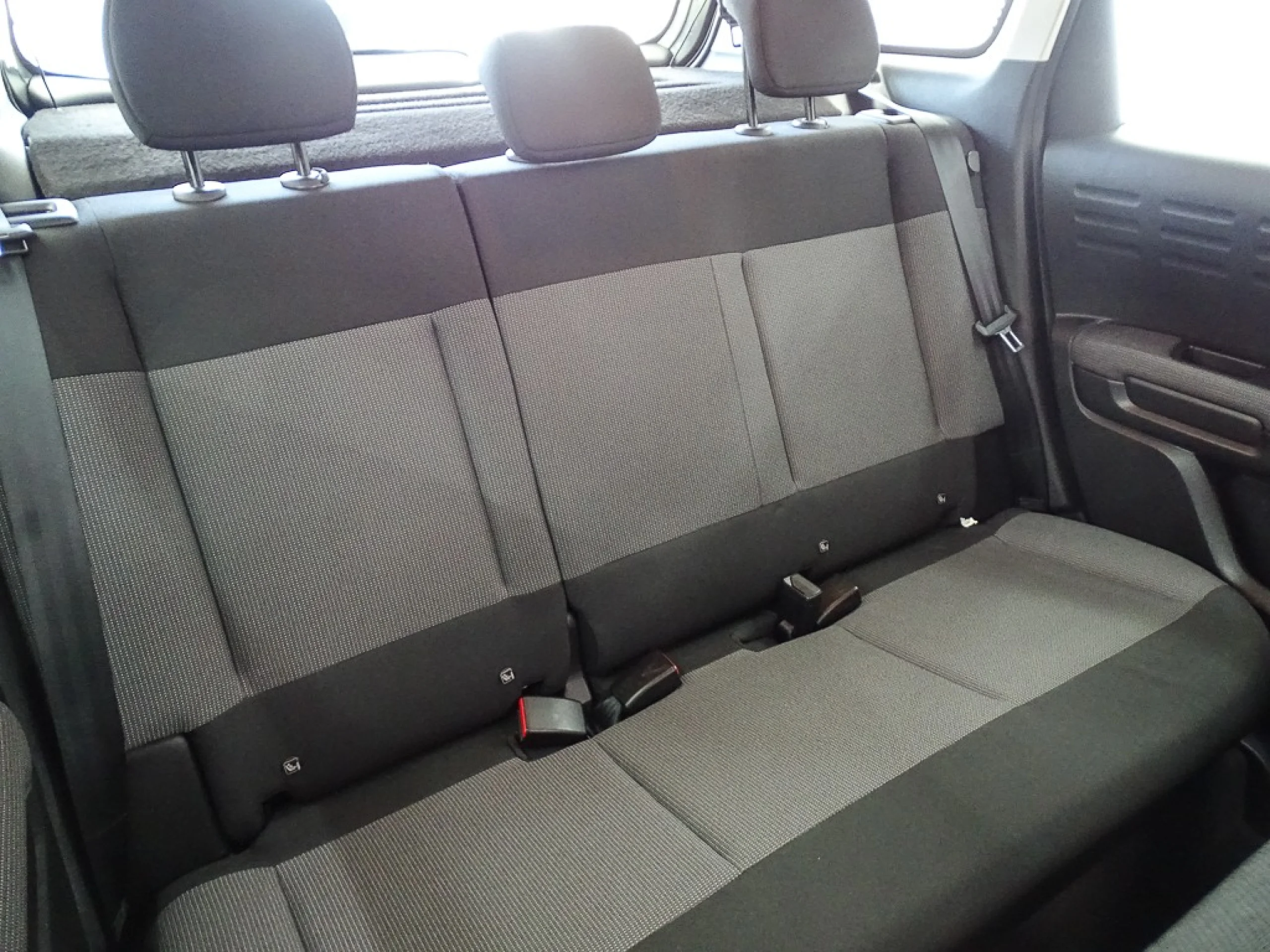 Citroen C3 Aircross PureTech 81kW 110CV SS Shine - Foto 16