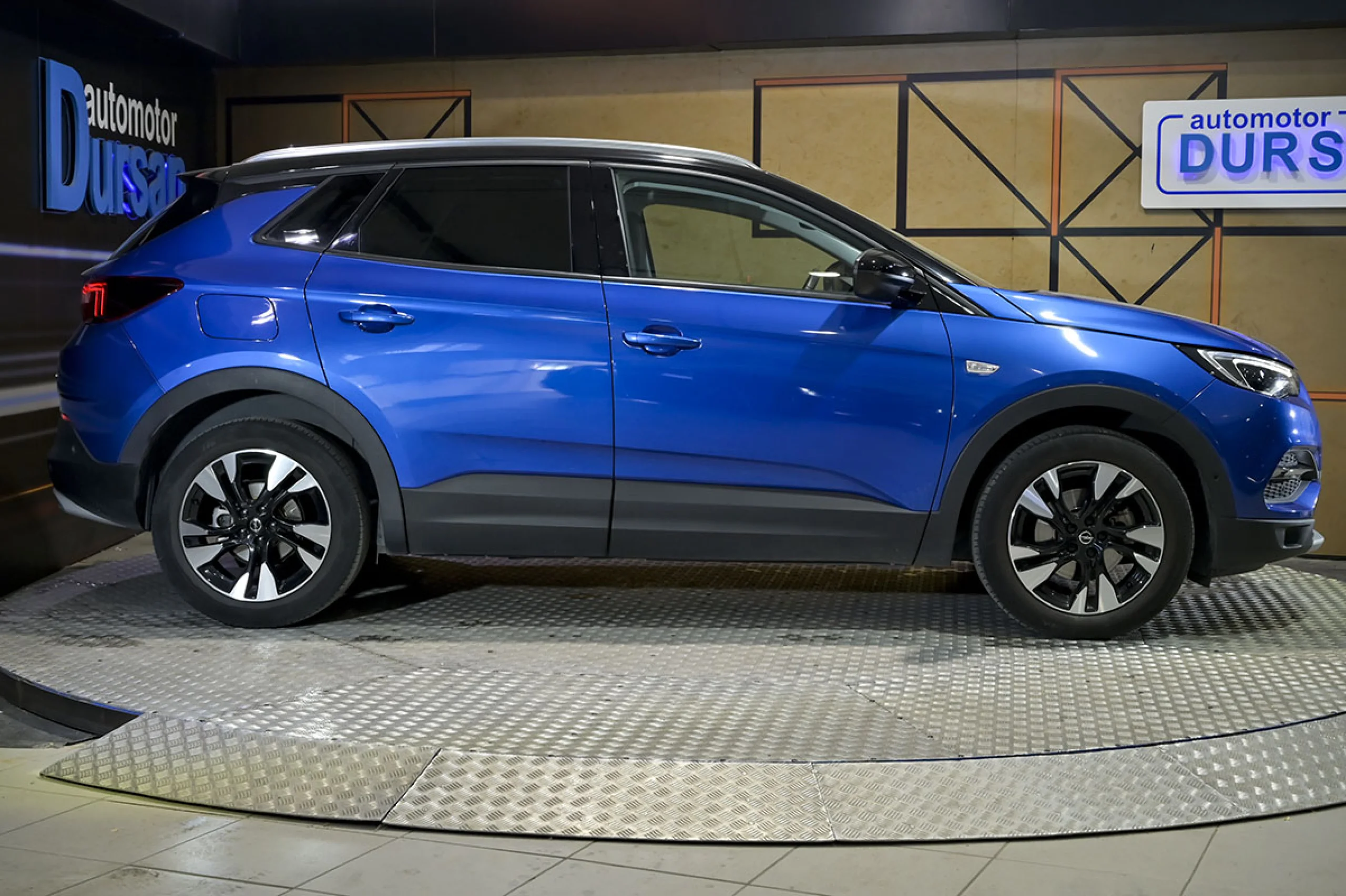 Opel GrandLand X 1.2 Turbo Design Line - Foto 16