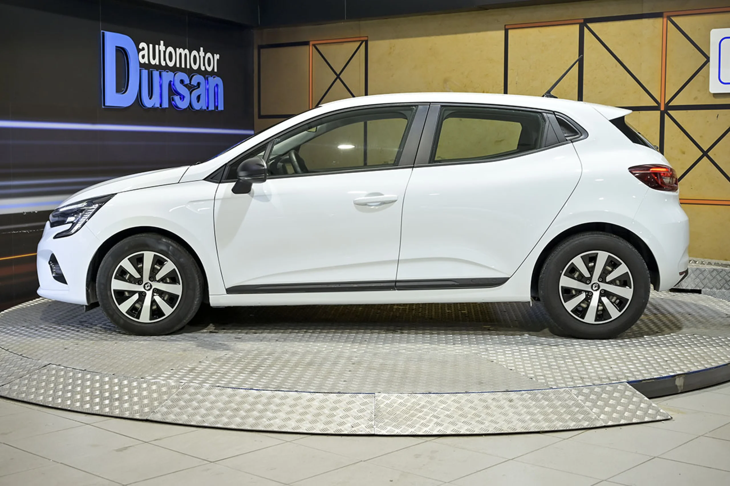 Renault Clio Business Blue dCi 74kW 100CV - Foto 18