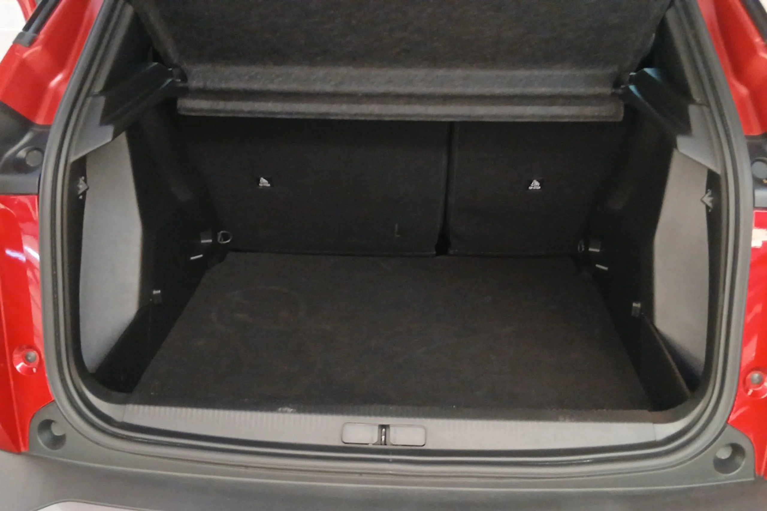 Peugeot 2008 Active Puretech 100 SS 6 Vel. MAN - Foto 12