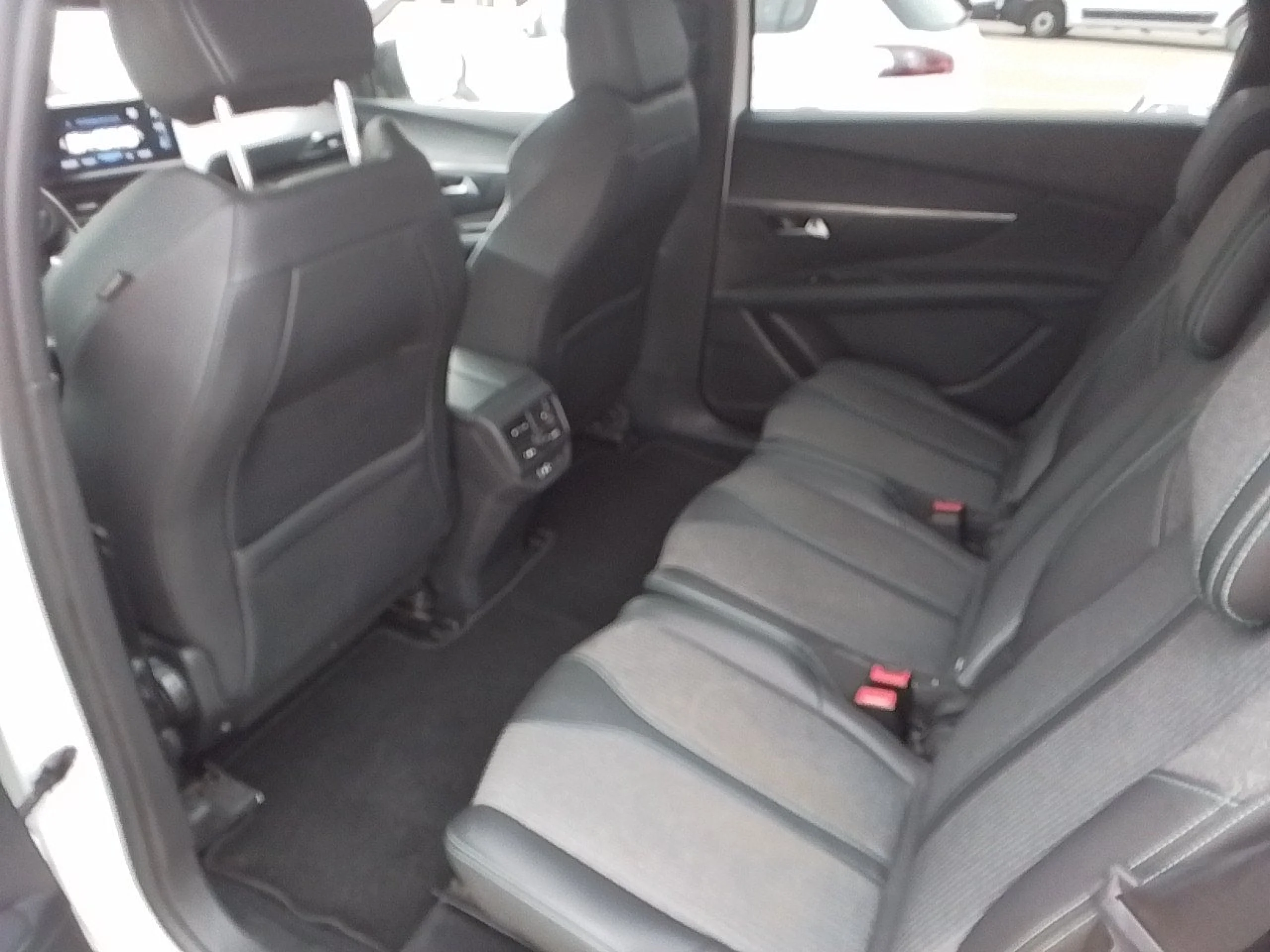 Peugeot 5008 1.5 BlueHDi 96kW (130CV) S&amp;S Allure - Foto 8