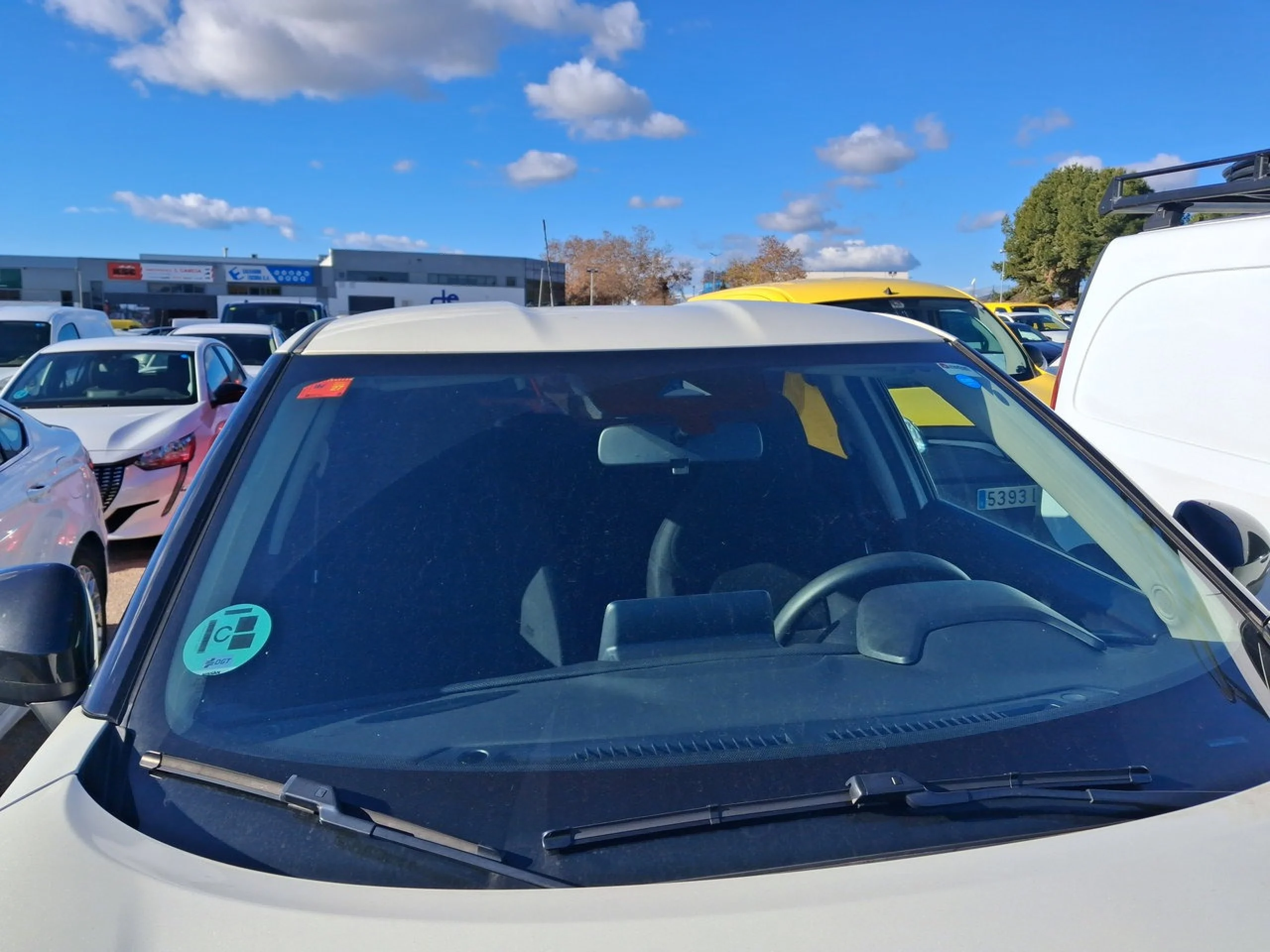 Nissan Juke DIG-T 84 kW (114 CV) 6M/T Acenta - Foto 8