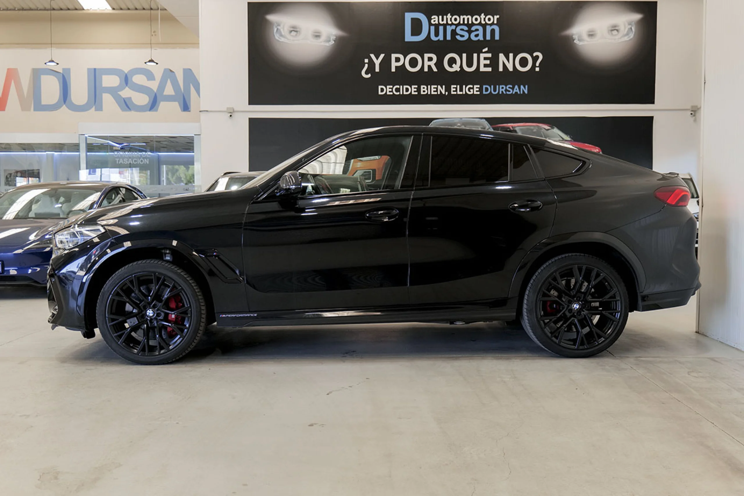 BMW X6 M Competition - Foto 16