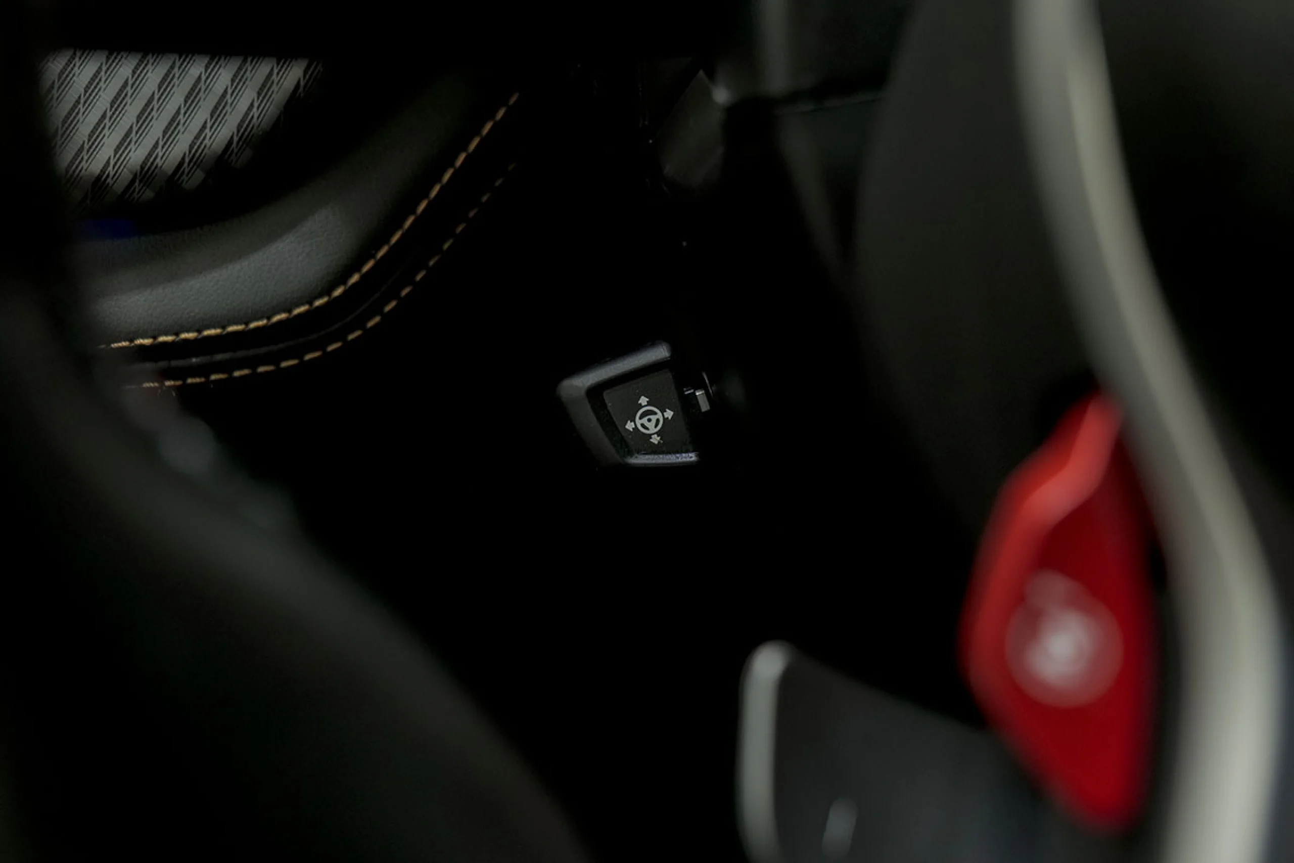 BMW X6 M Competition - Foto 29